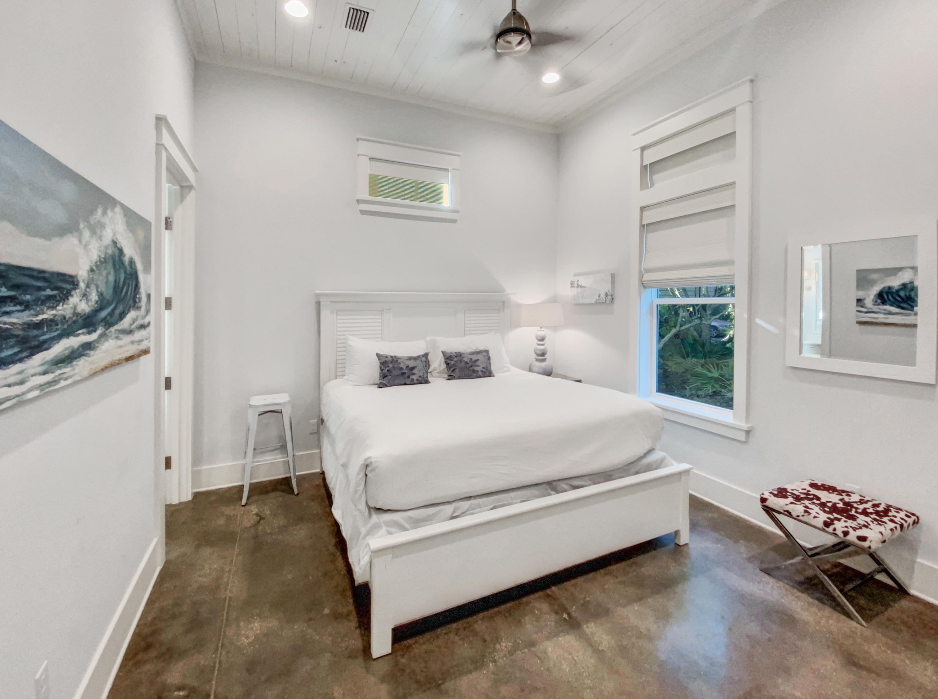 GULF SHORE MANOR - Residential