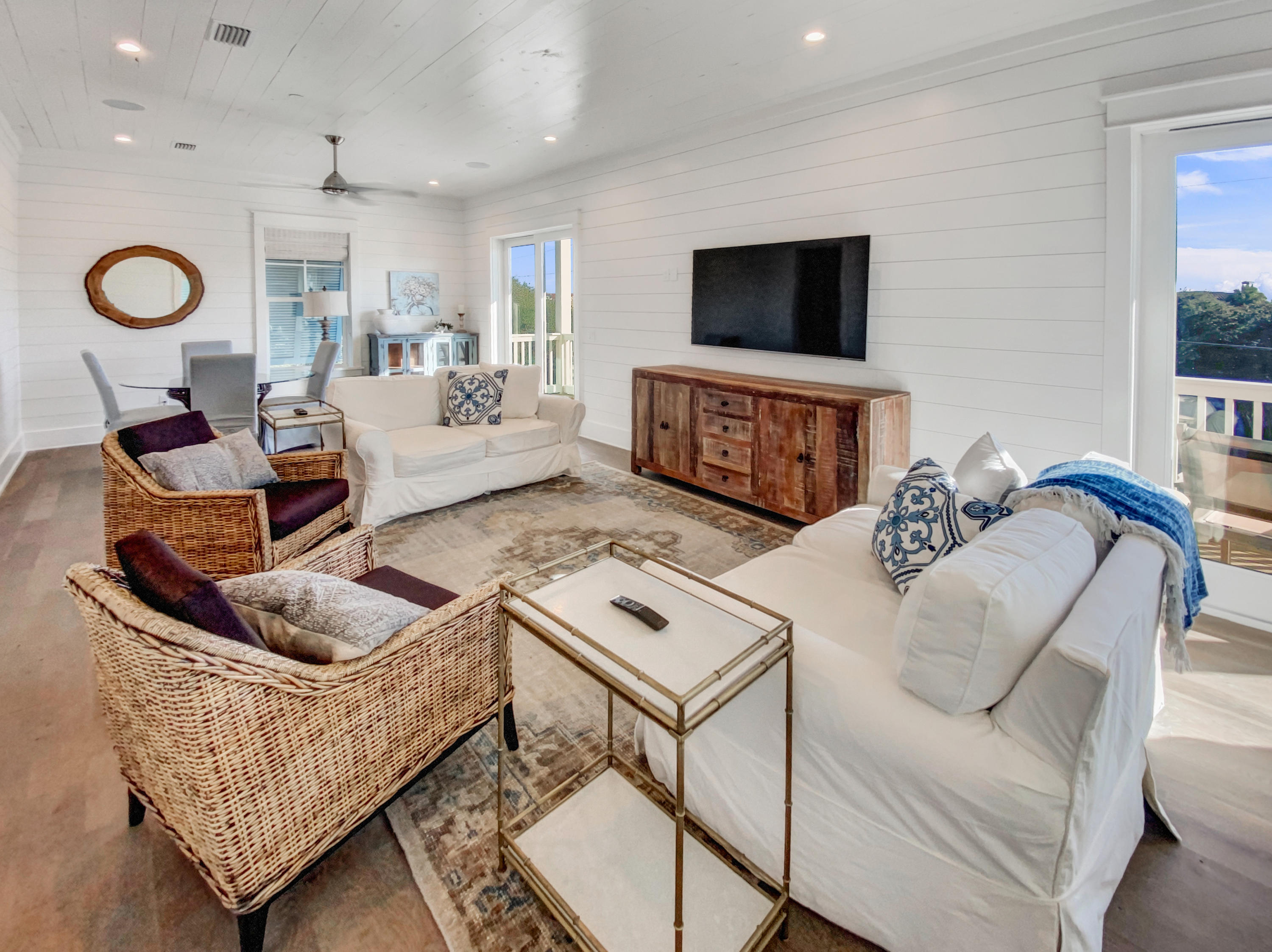 GULF SHORE MANOR - Residential