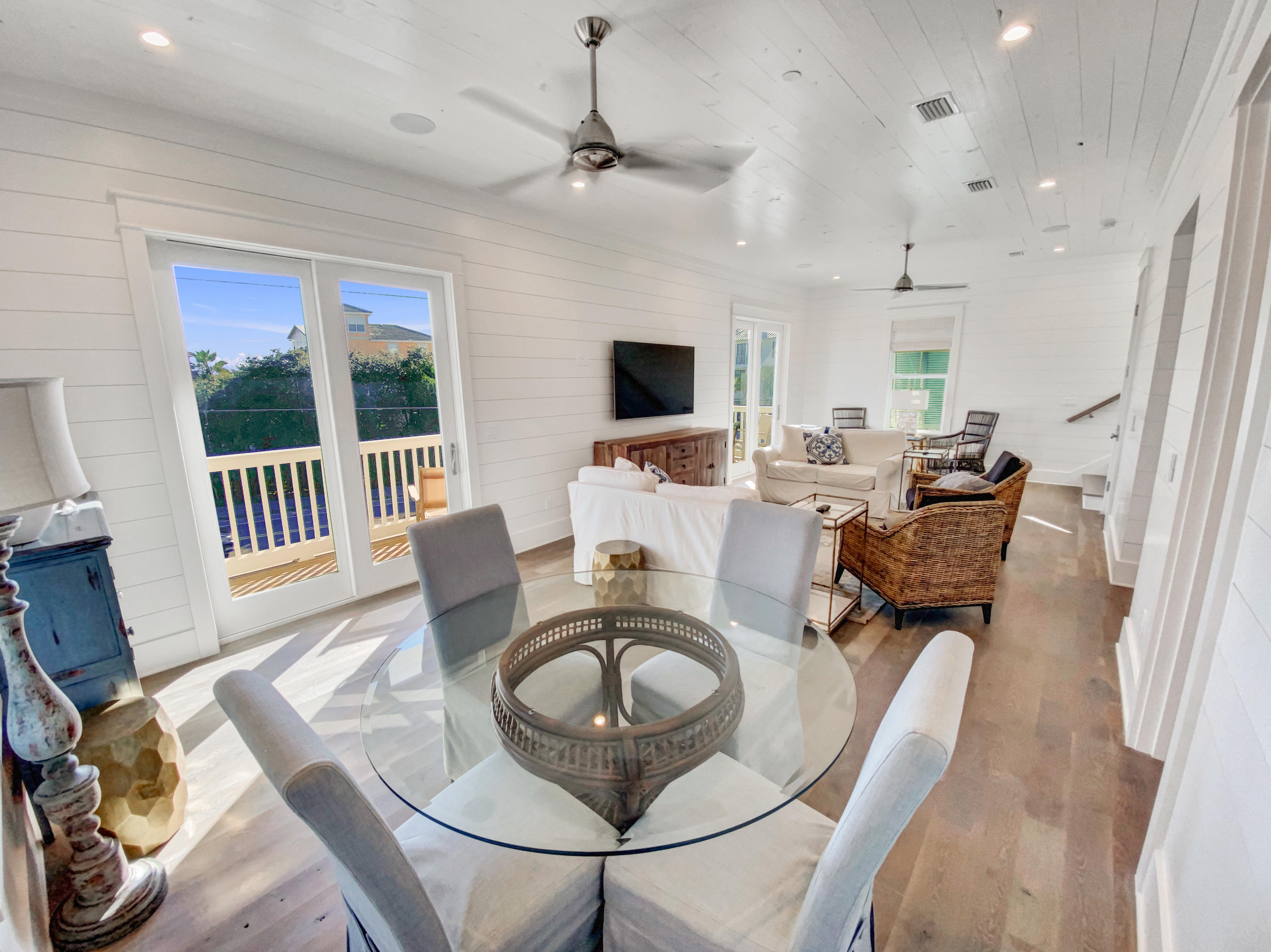GULF SHORE MANOR - Residential