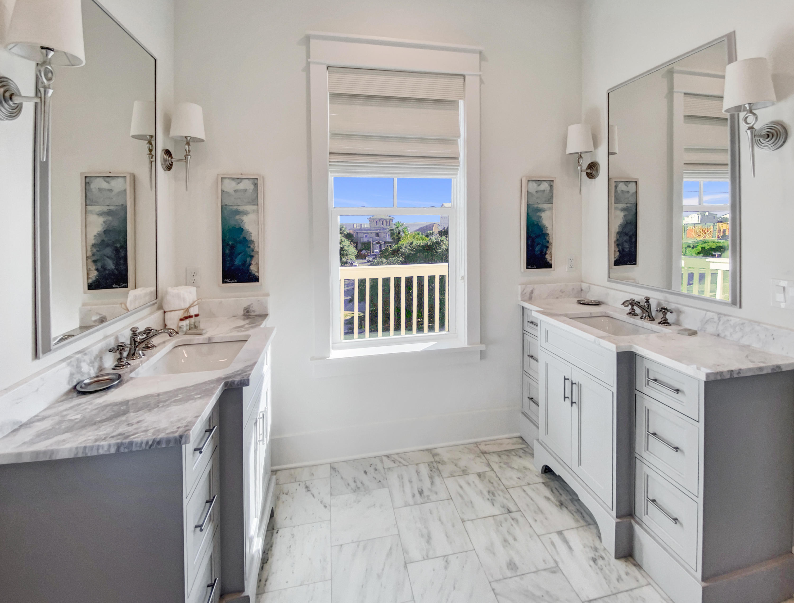 GULF SHORE MANOR - Residential