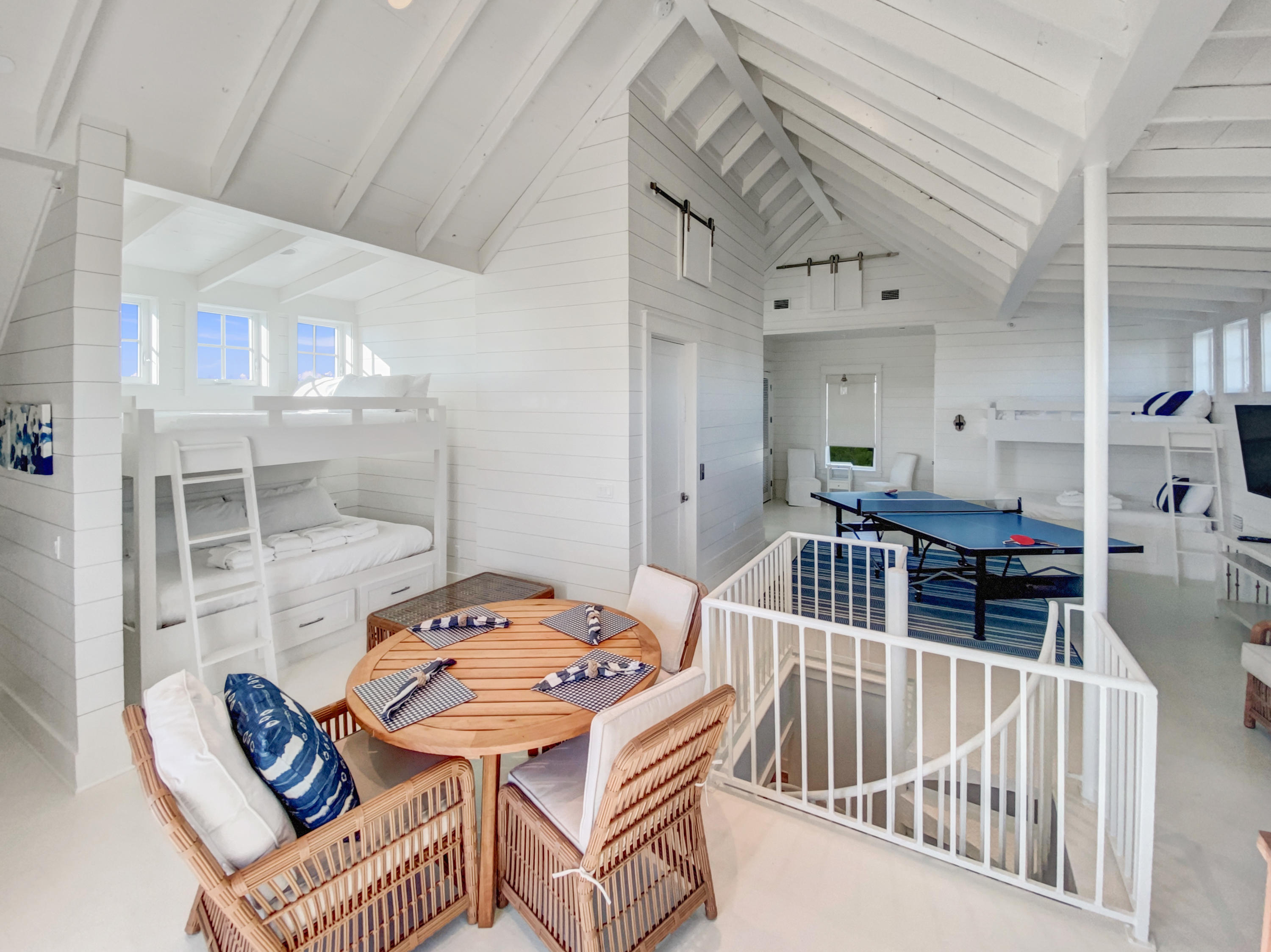 GULF SHORE MANOR - Residential