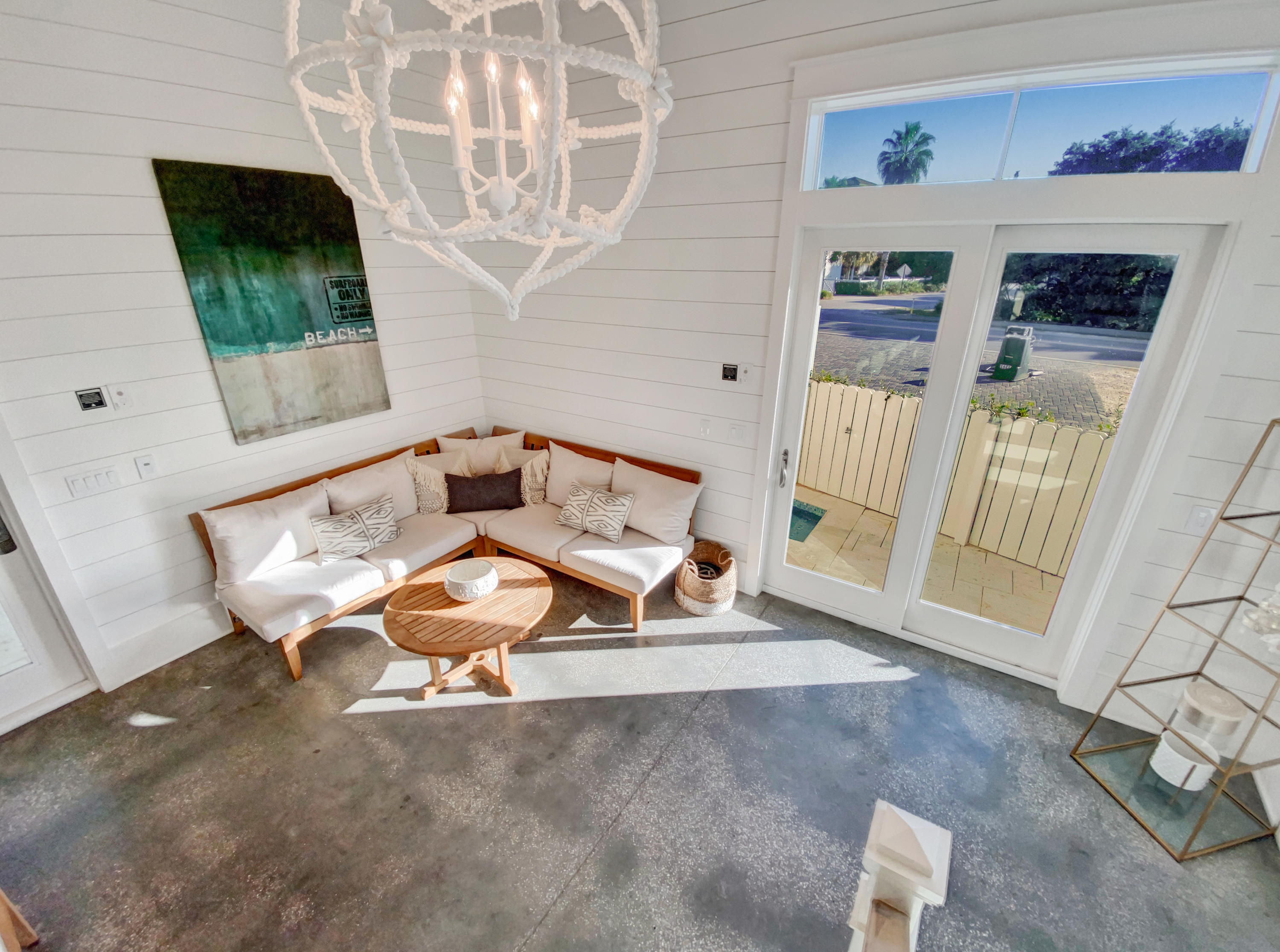 GULF SHORE MANOR - Residential