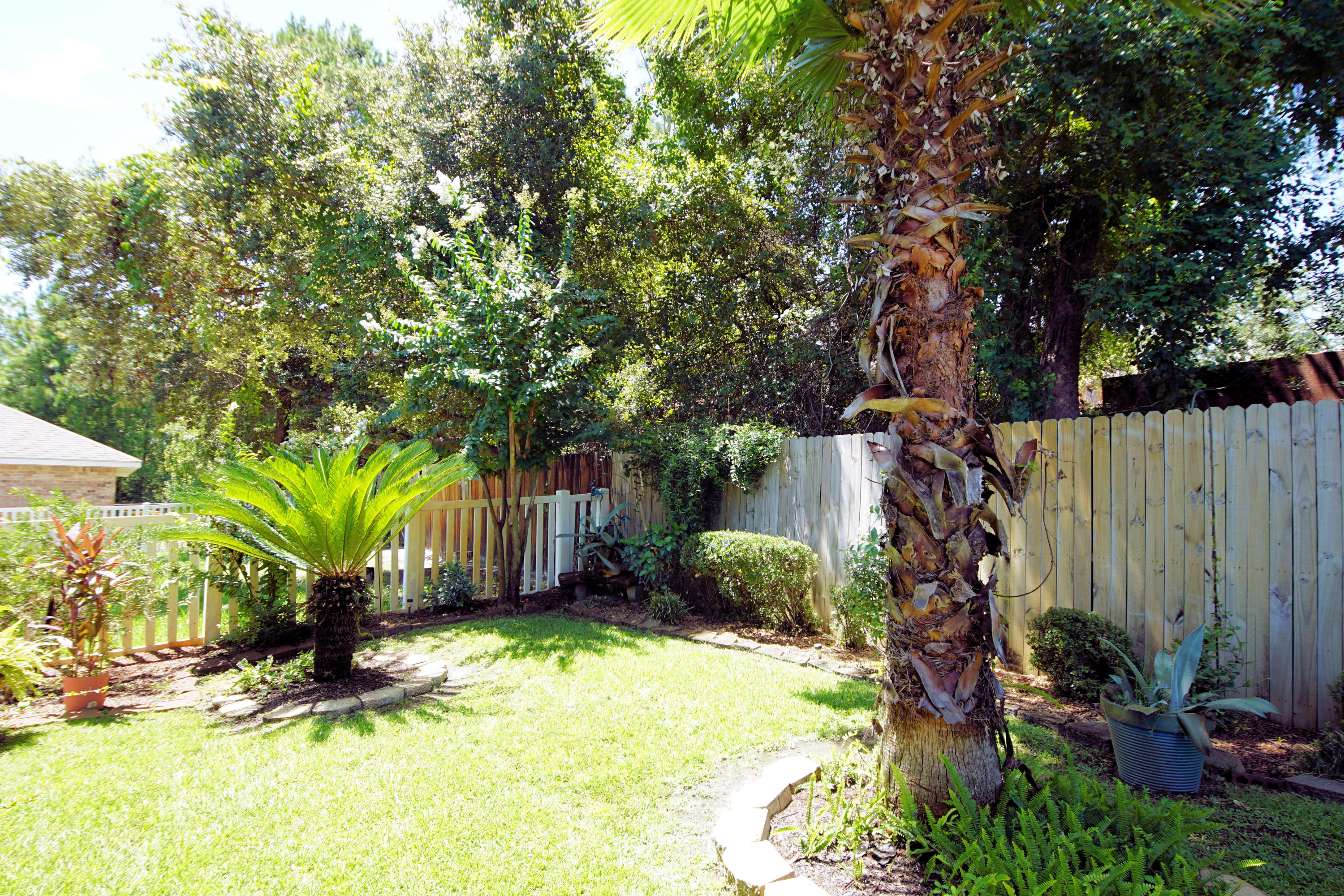 MARSH HARBOR - Residential