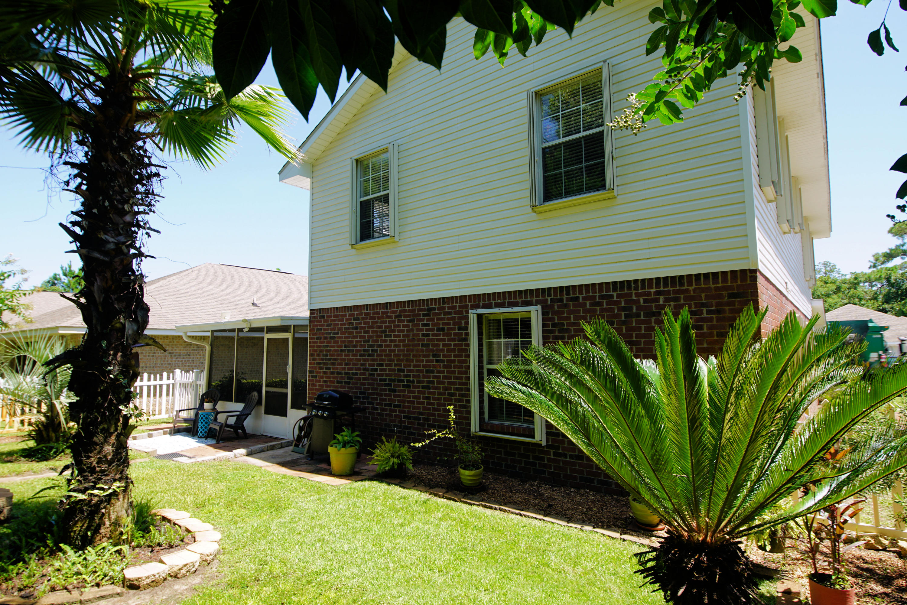 MARSH HARBOR - Residential