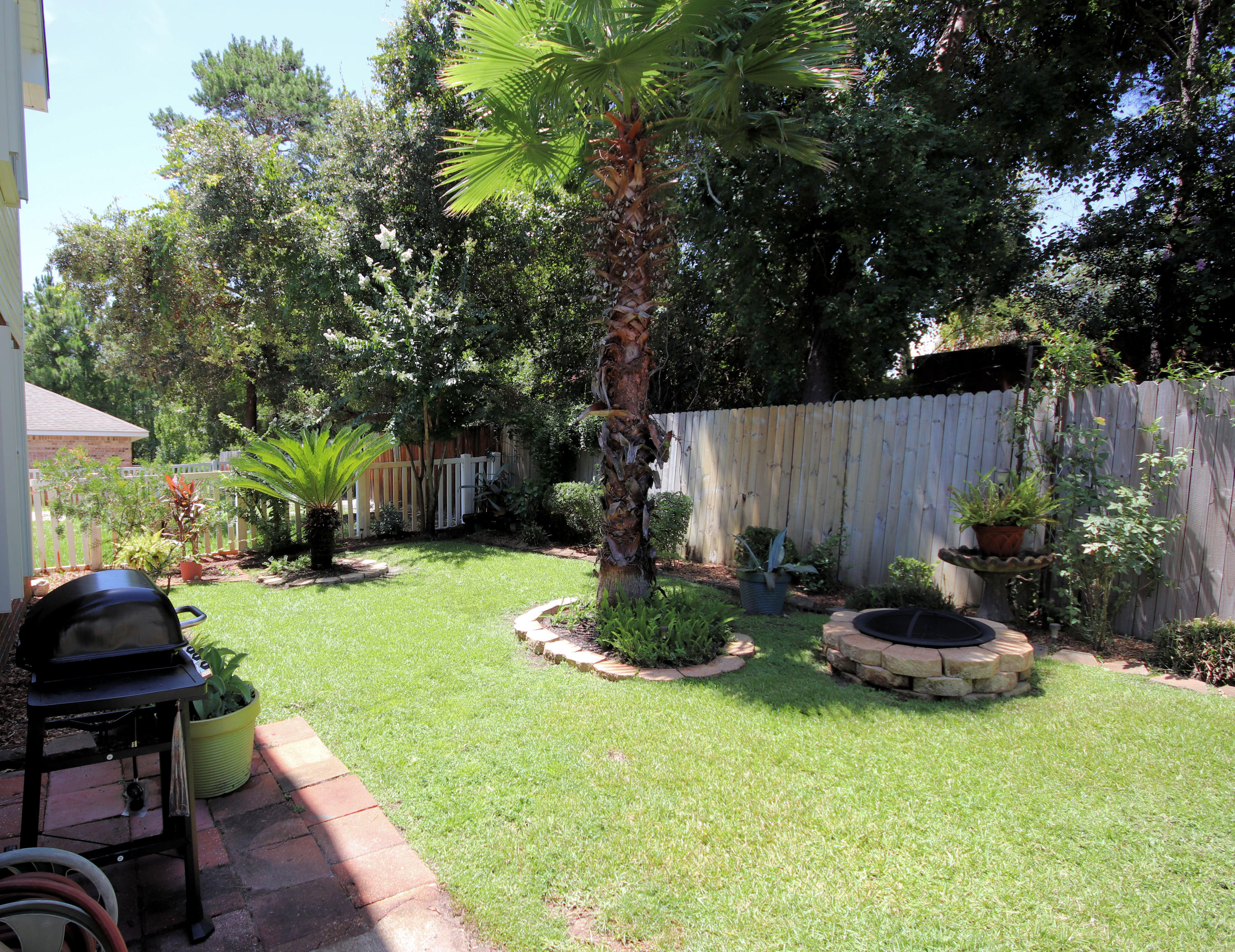 MARSH HARBOR - Residential