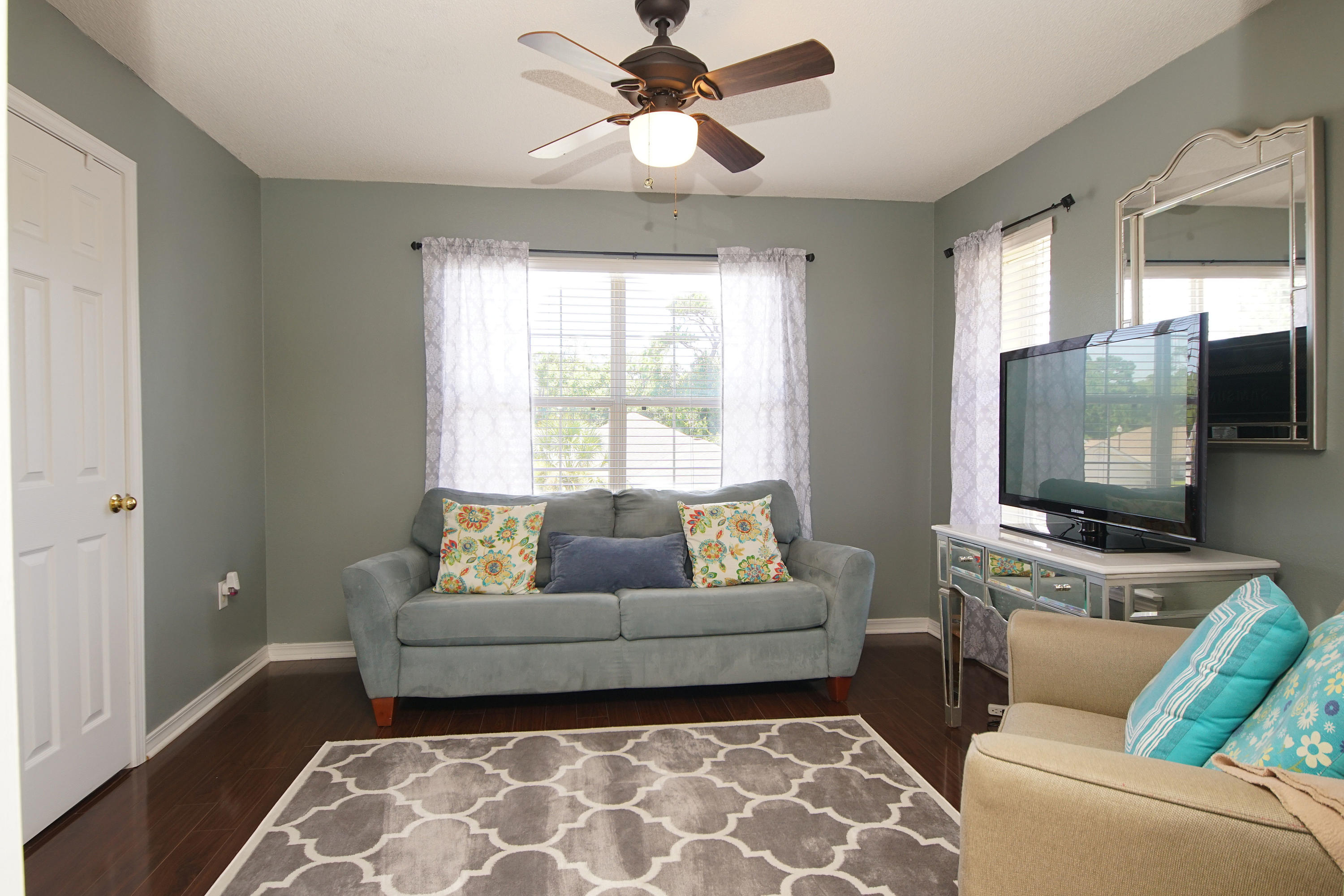 MARSH HARBOR - Residential