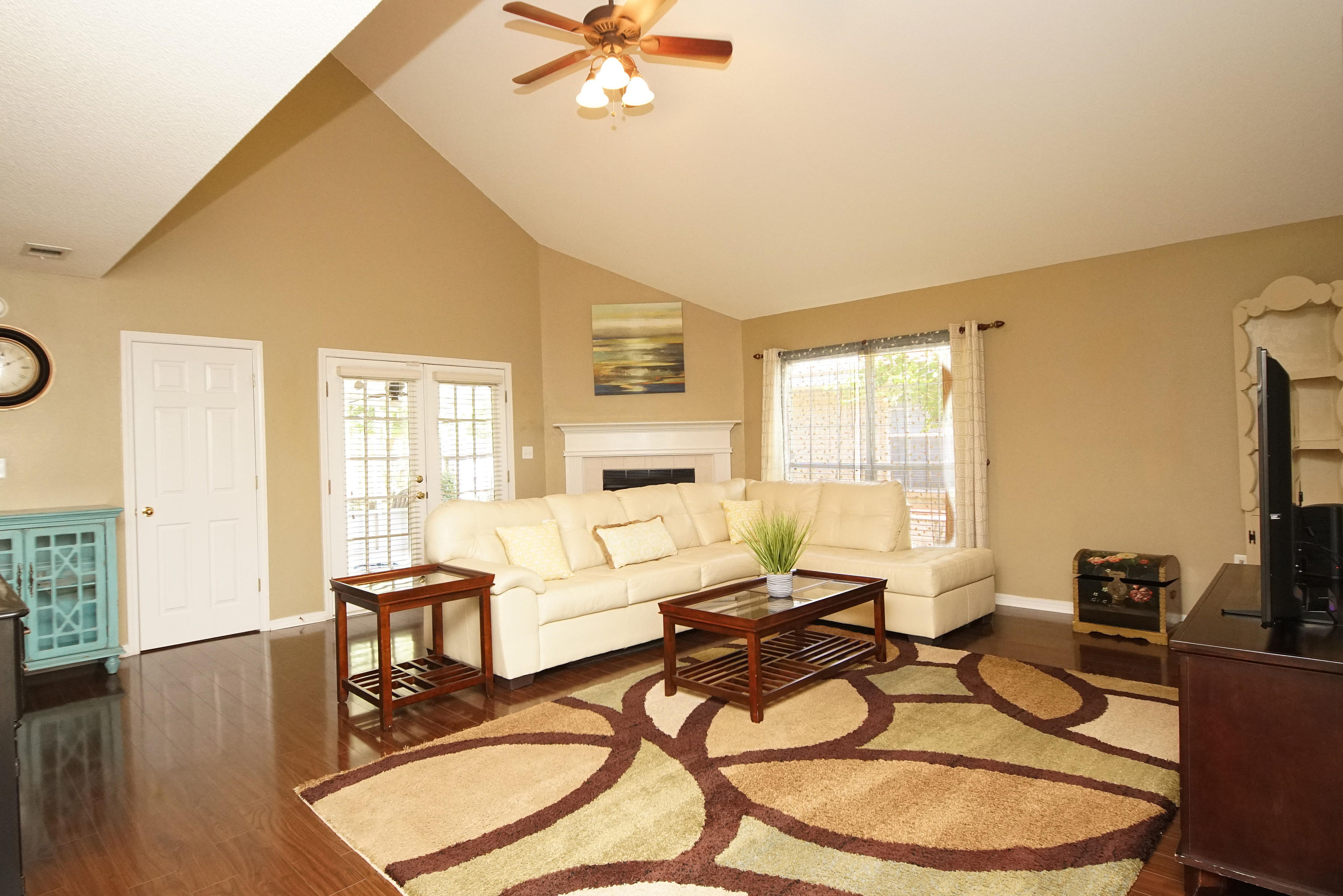 MARSH HARBOR - Residential