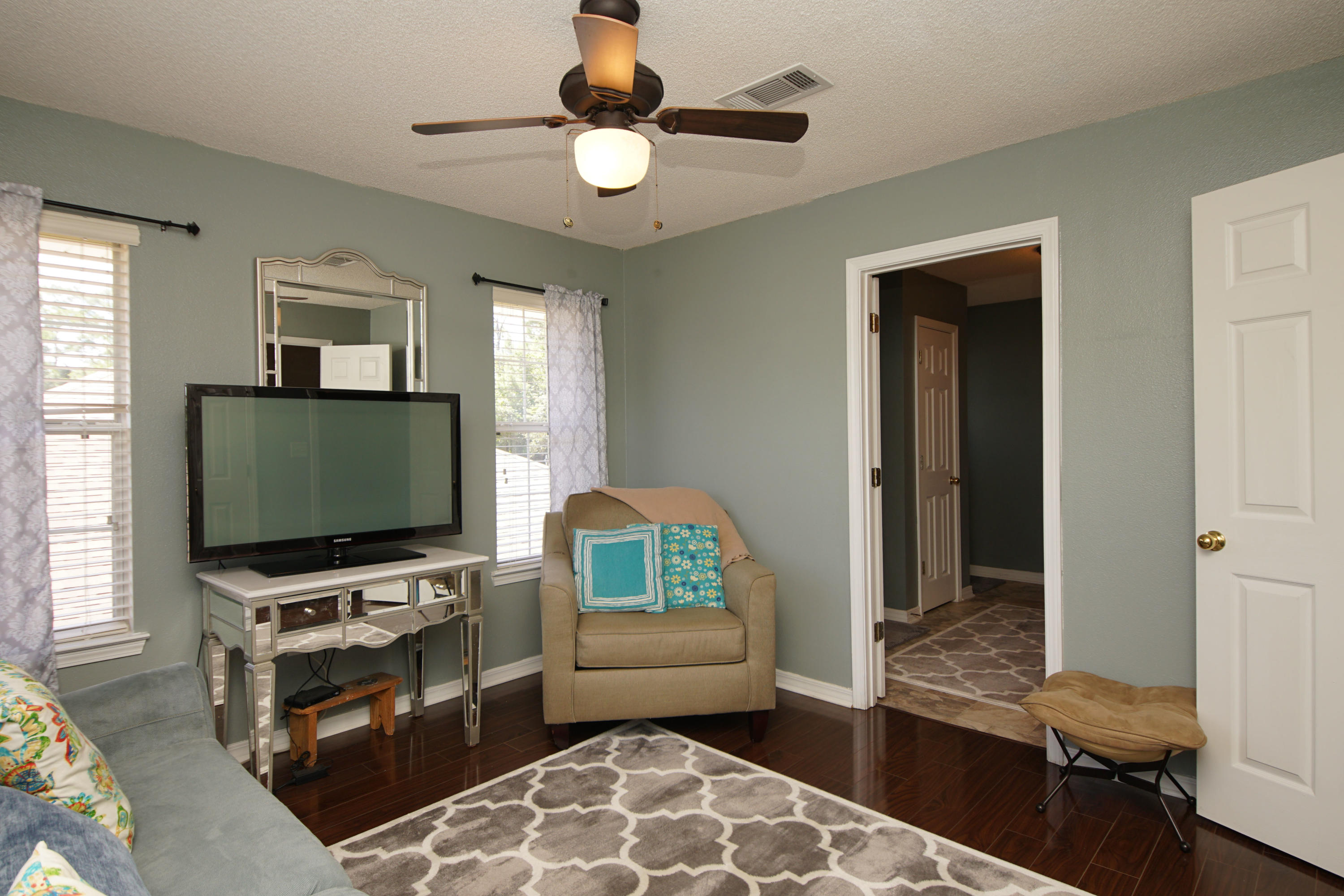 MARSH HARBOR - Residential