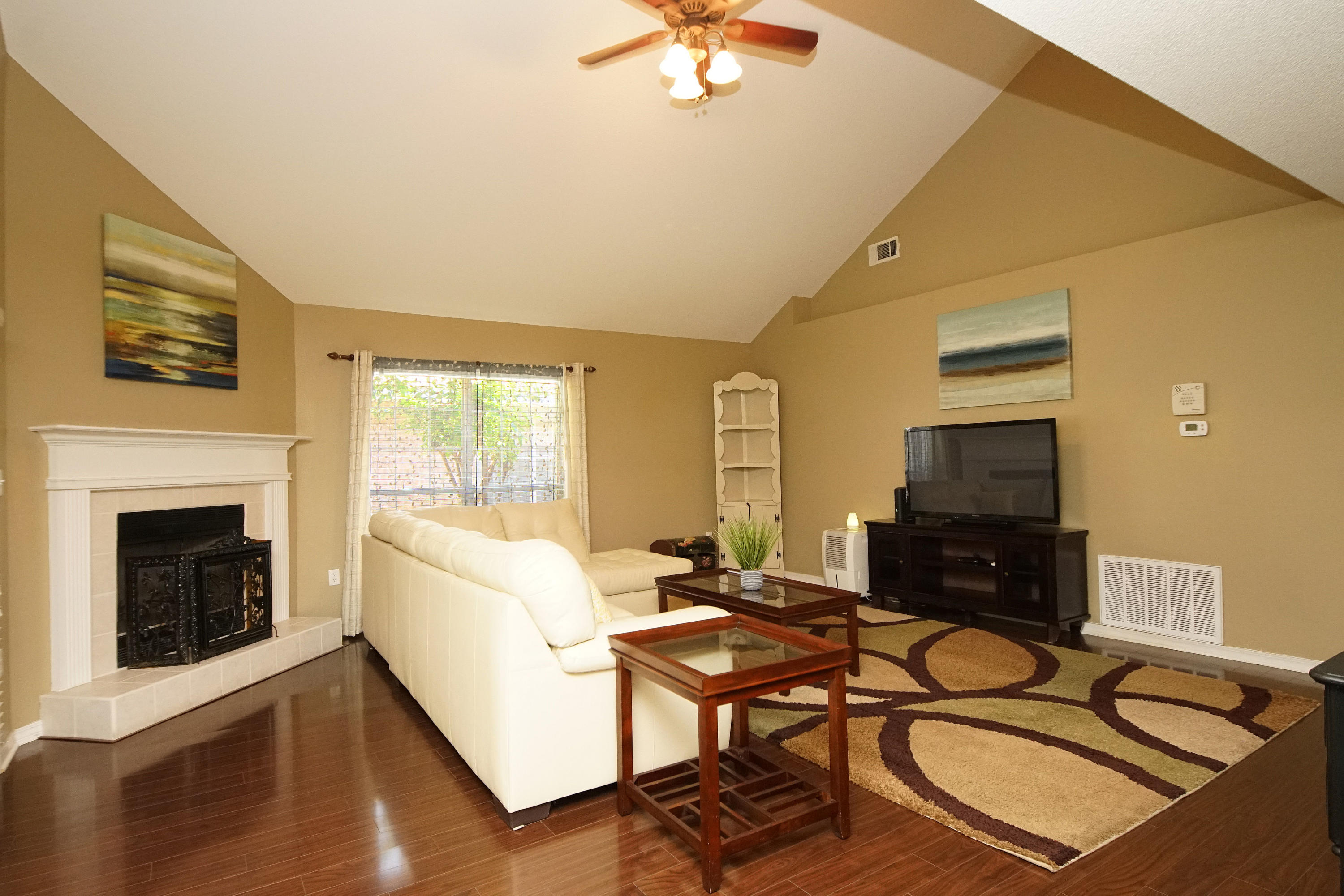 MARSH HARBOR - Residential