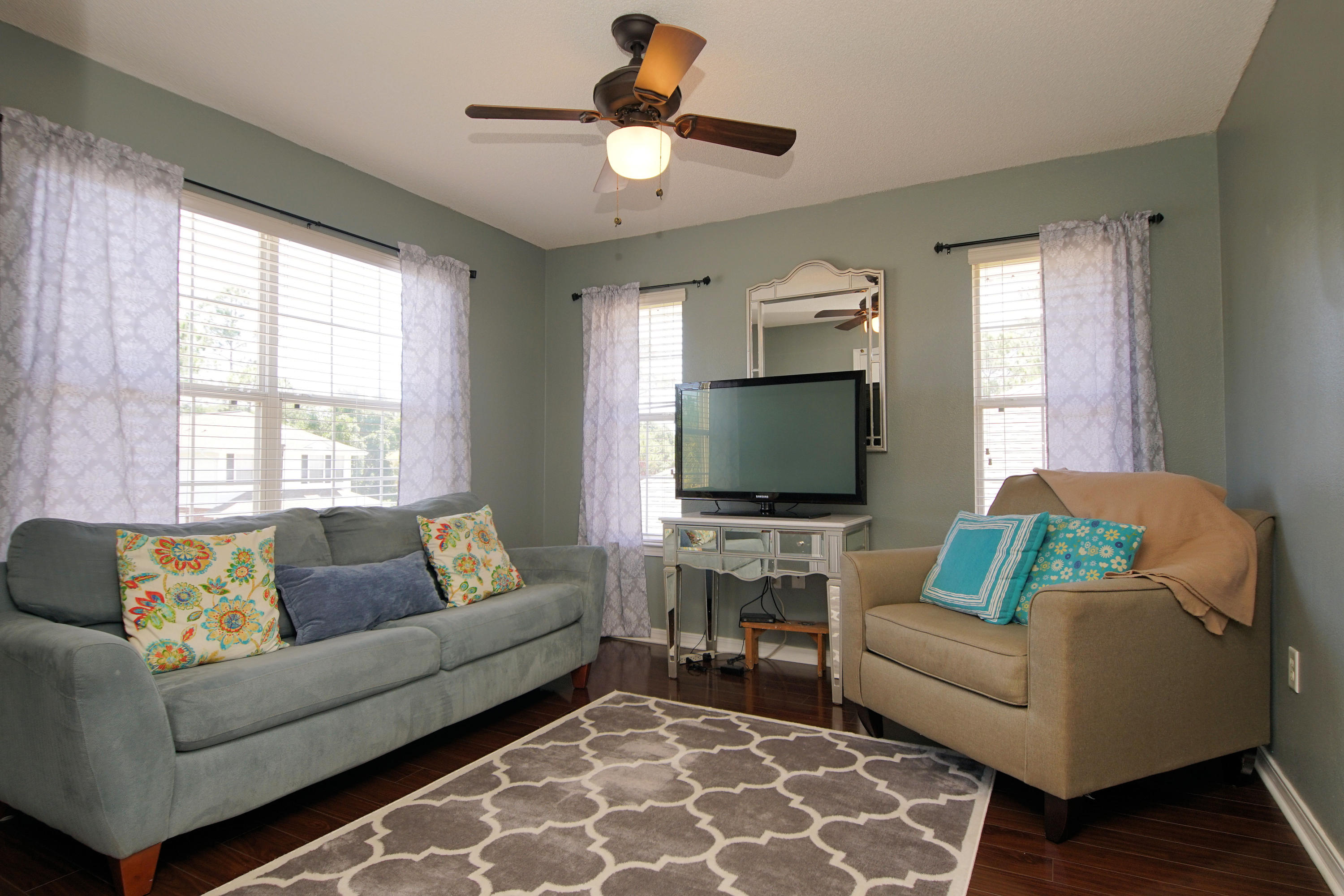 MARSH HARBOR - Residential