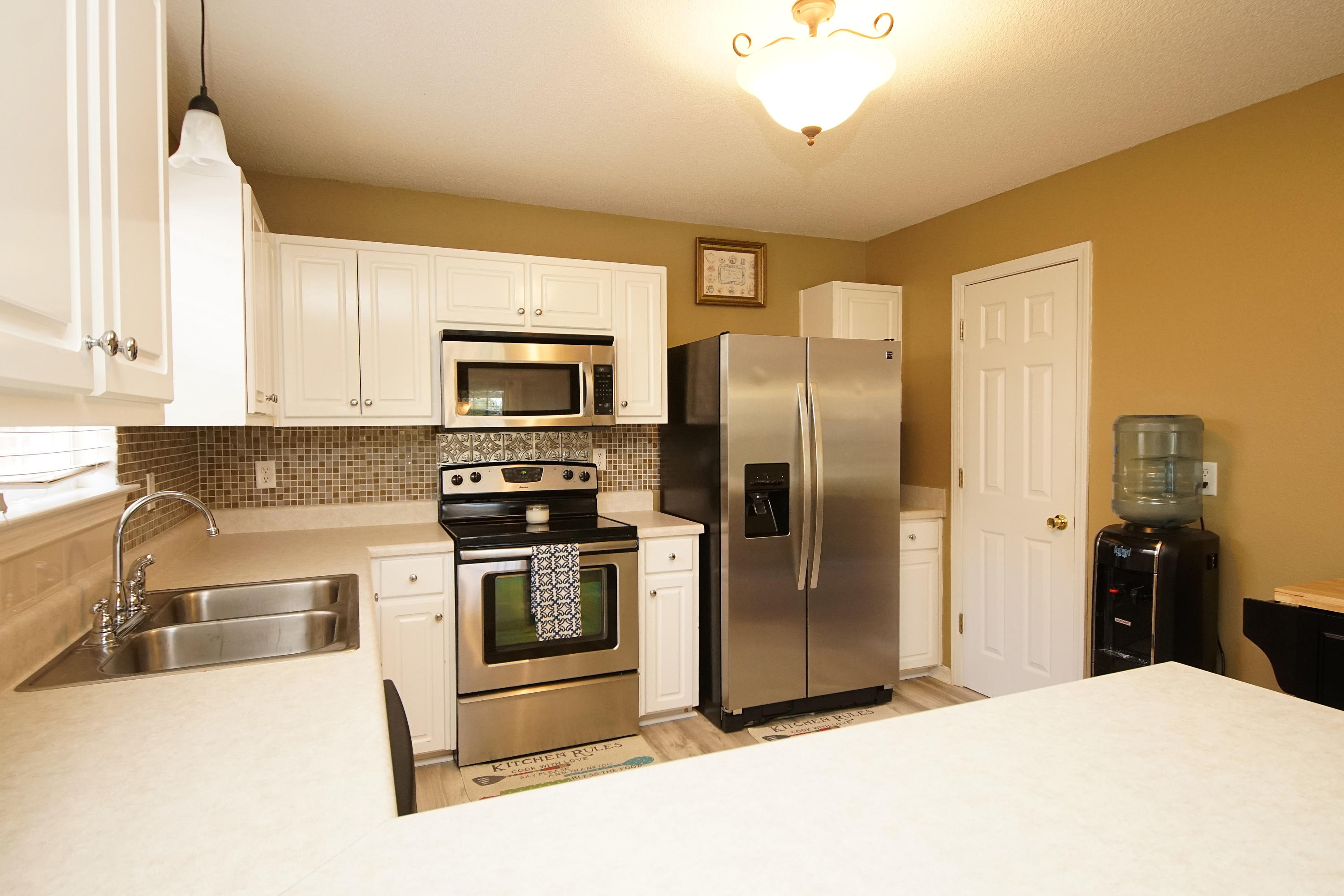 MARSH HARBOR - Residential