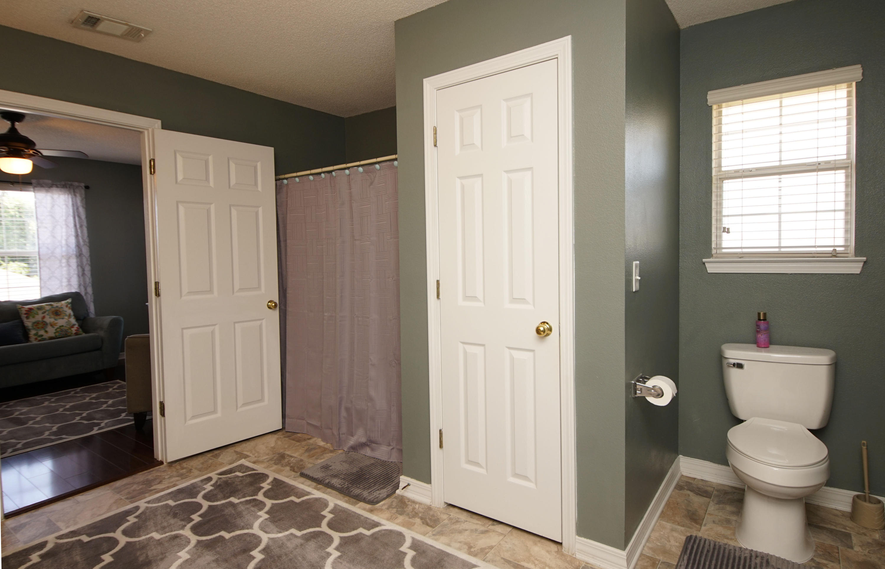 MARSH HARBOR - Residential