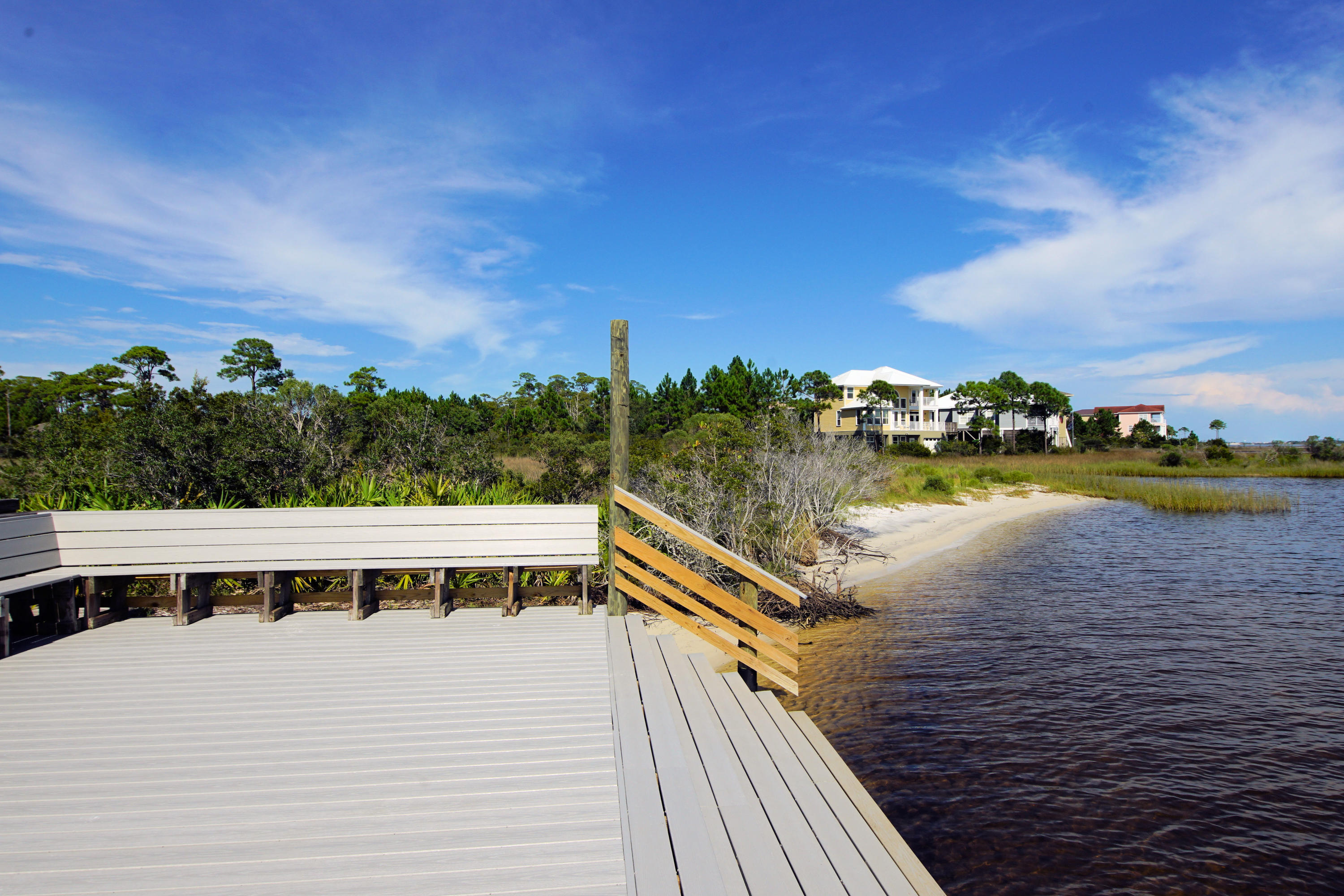 MARSH HARBOR - Residential