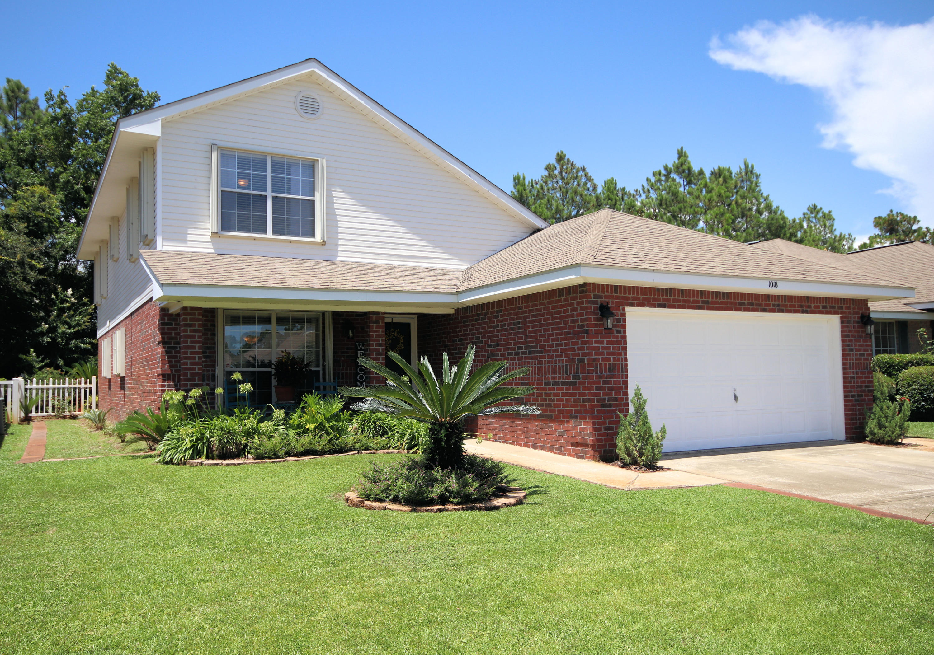 MARSH HARBOR - Residential