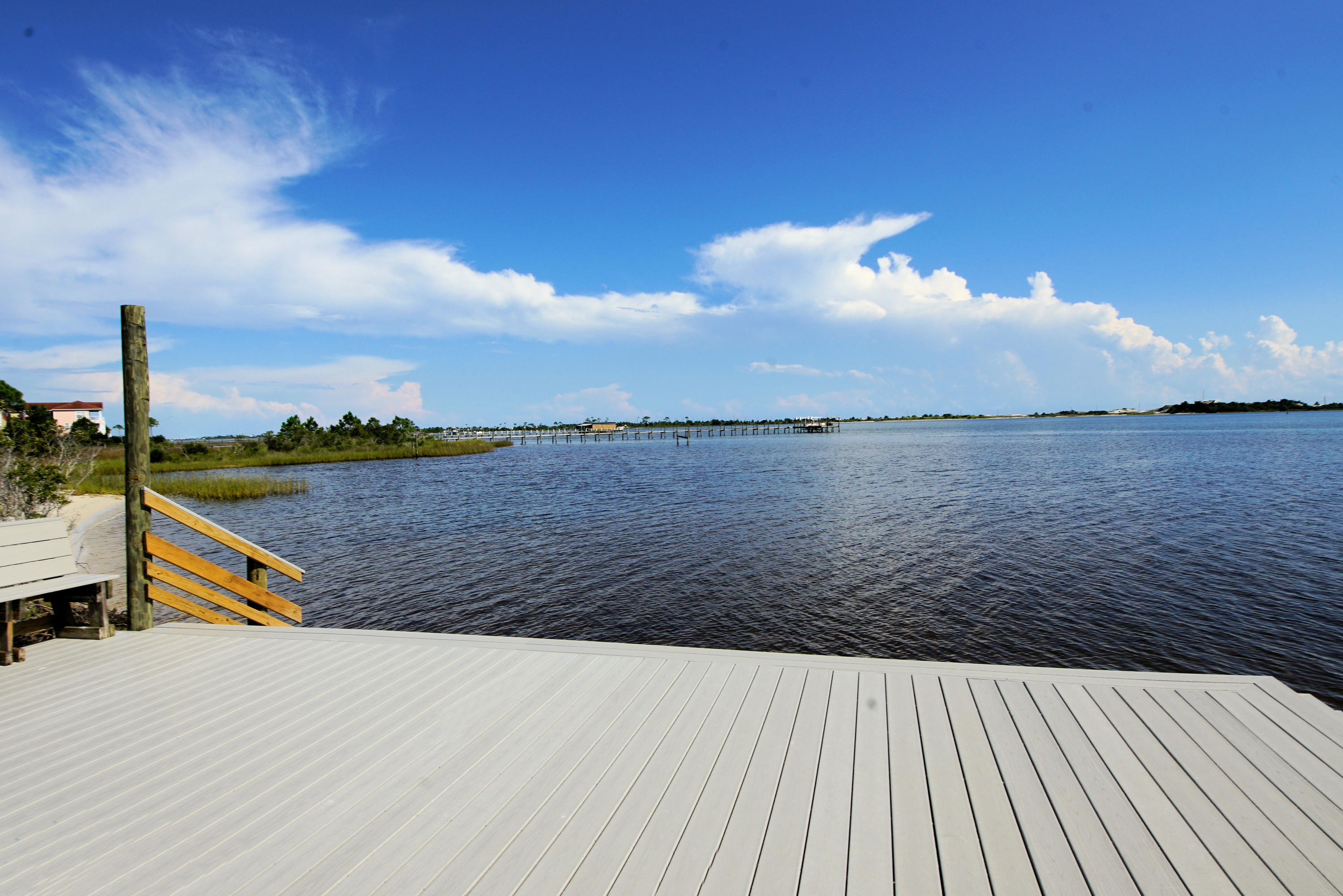 MARSH HARBOR - Residential