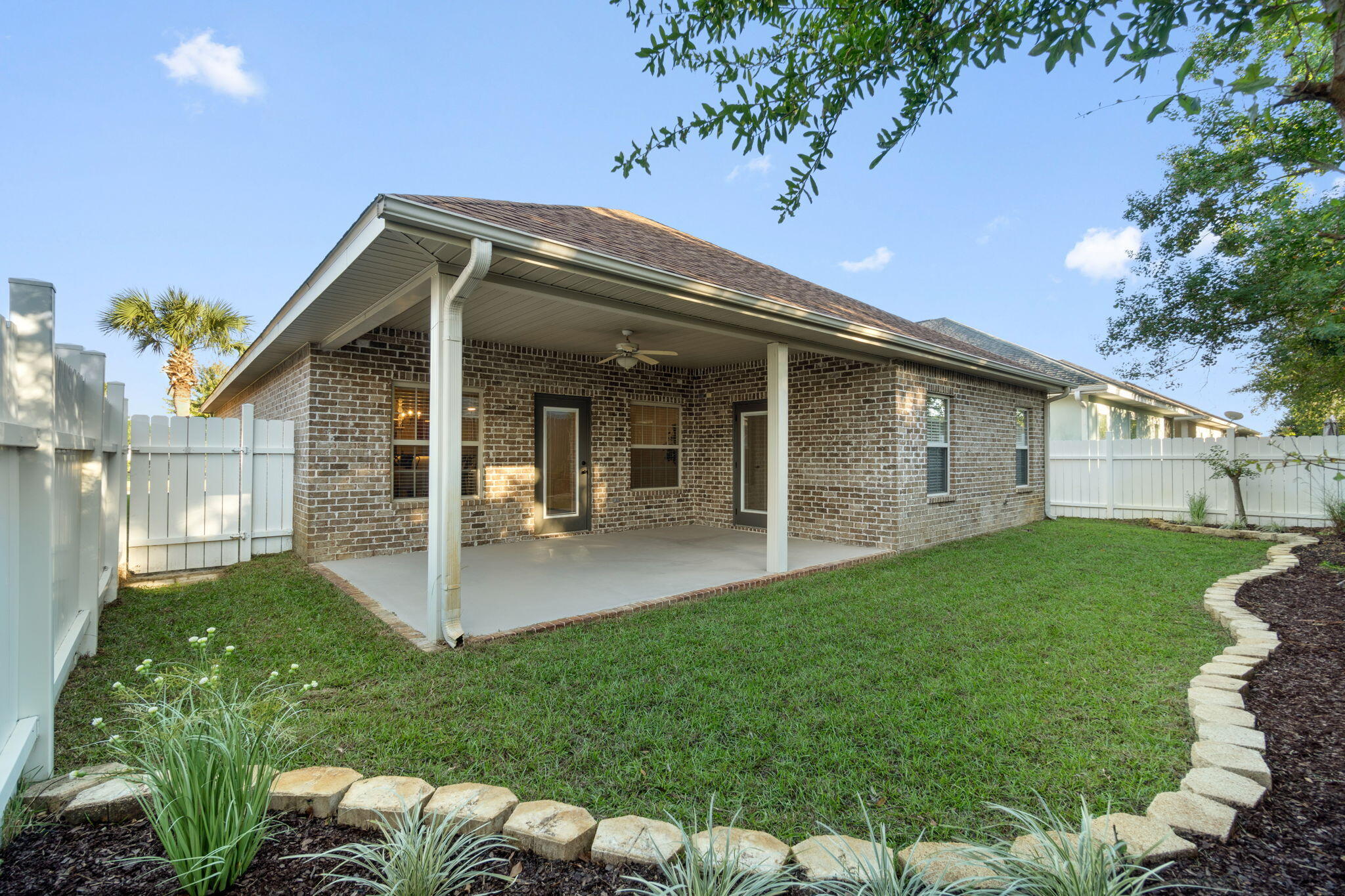 FOUNTAINVIEW - Residential