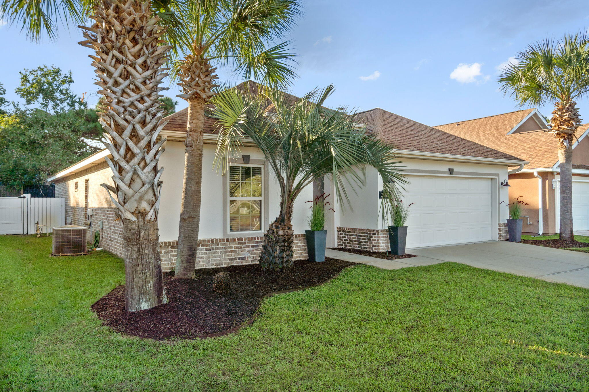FOUNTAINVIEW - Residential