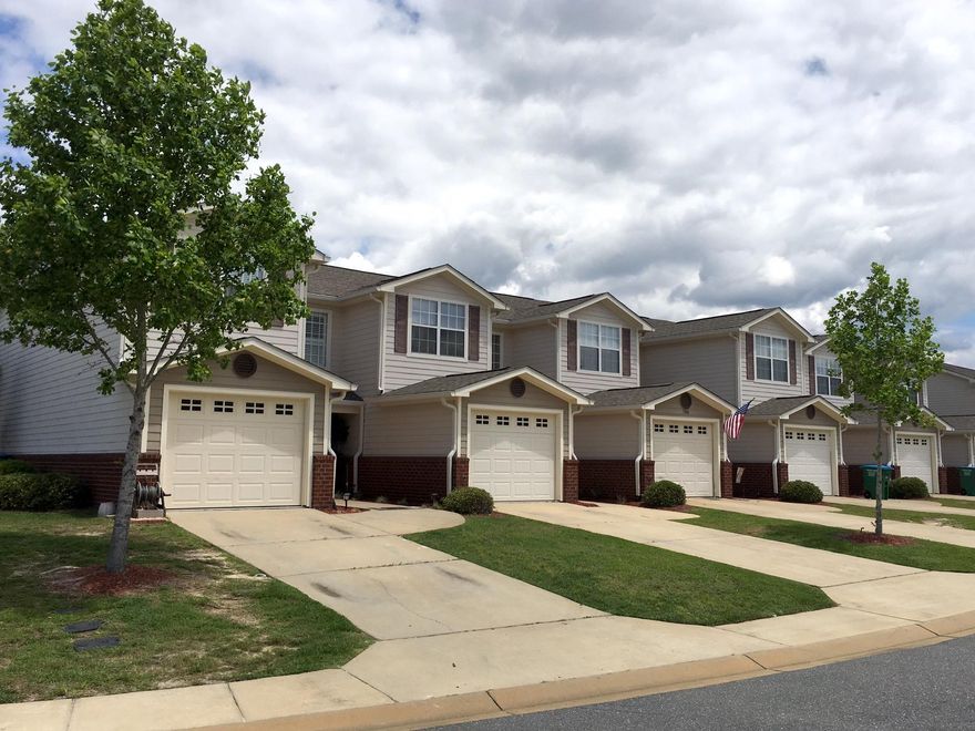 This listing is the ONLY TOWNHOME currently on the market in southwest Crestview! This 2 bed / 2.5 bath unit, with garage, will not be on the market long. Make your offer today! New A/C installed in Aug 2018. Appliances have been replaced within the last 3 years. Each bedroom has its own bath and walk-in closet. Living / dining area, and bedrooms have crown molding. The Eagle's Landing community association has made significant improvements over the past few years, increasing the quality of life for all residents. In addition to the community pool, there is a community room that can be reserved for birthday parties or other gatherings, an updated playground, and the association has installed several pet waste stations in the community. Visit 626 Wingspan today!