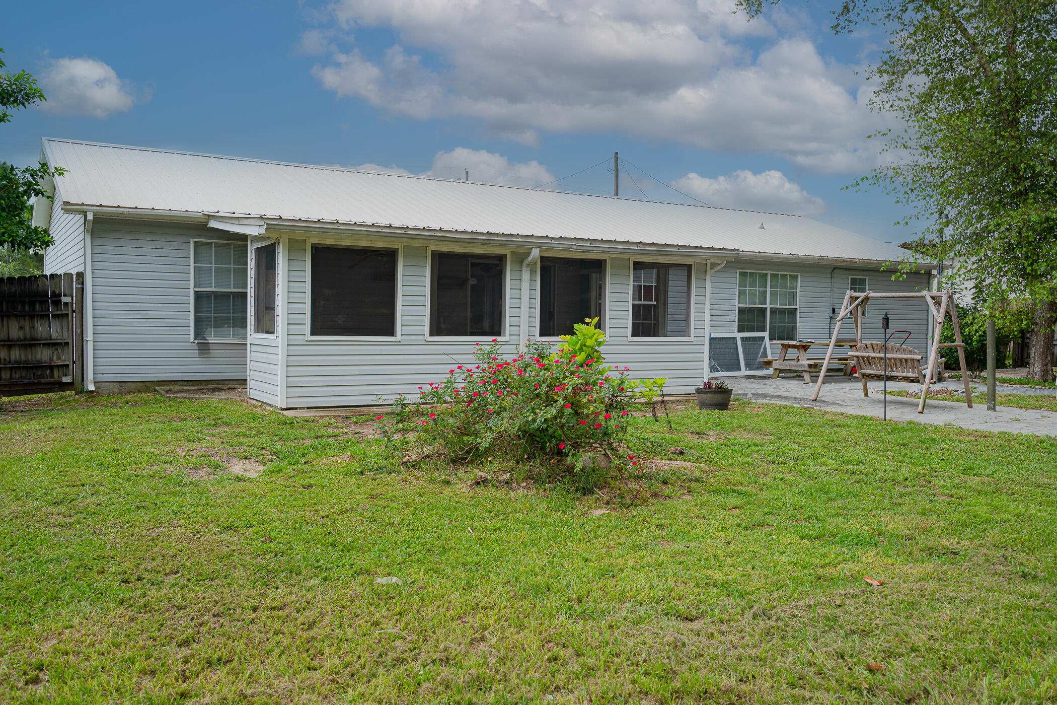 COUNTRYVIEW ESTATES 7TH ADDN - Residential