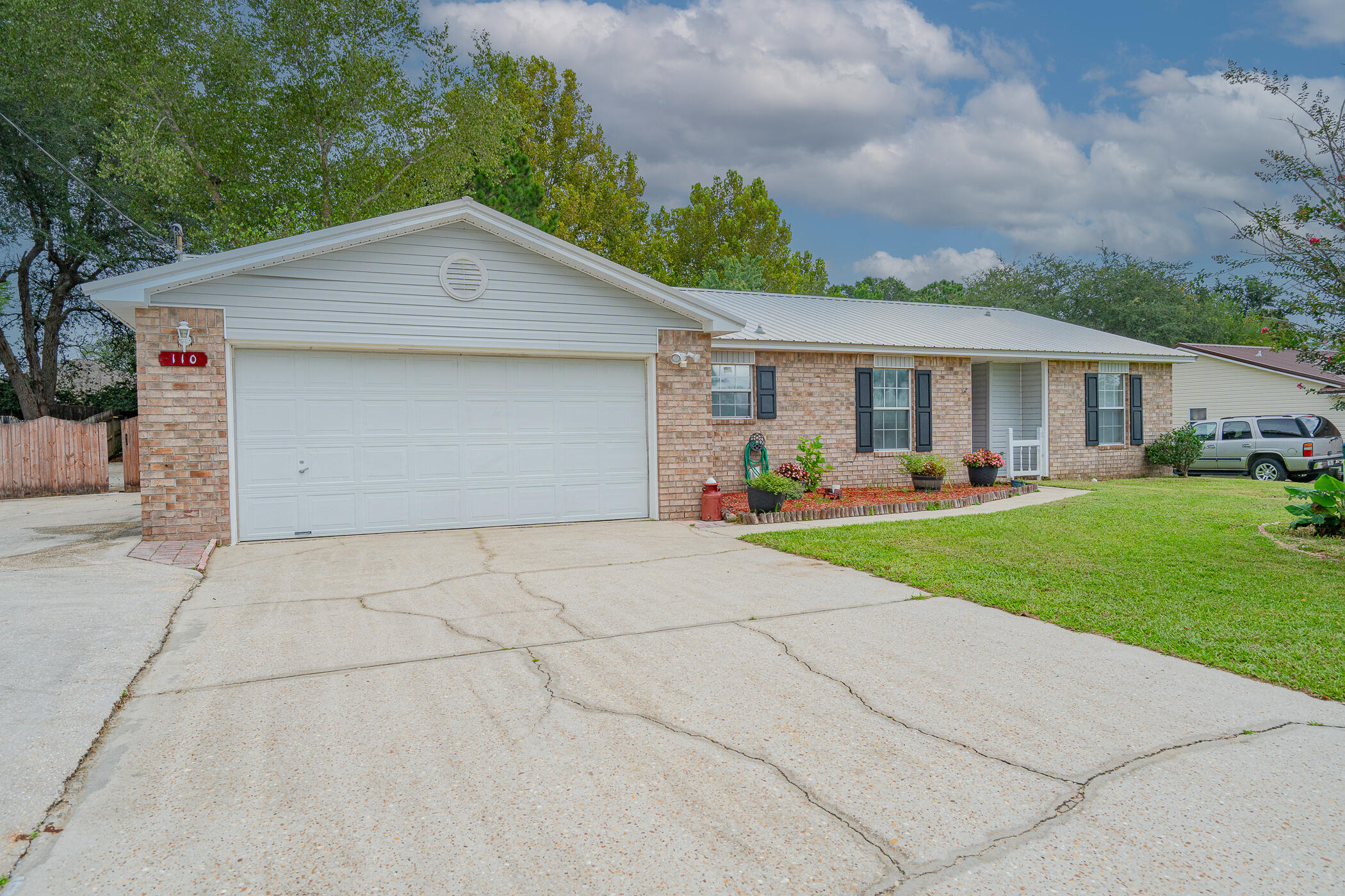 COUNTRYVIEW ESTATES 7TH ADDN - Residential