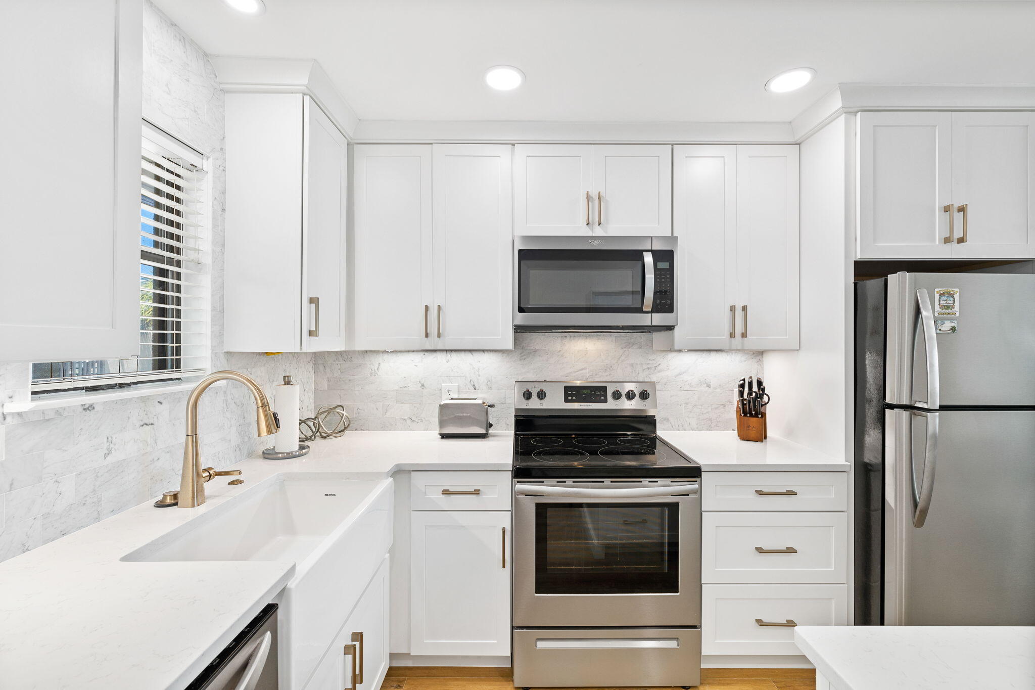 BEACHSIDE CONDO AT SEAGROVE - Residential