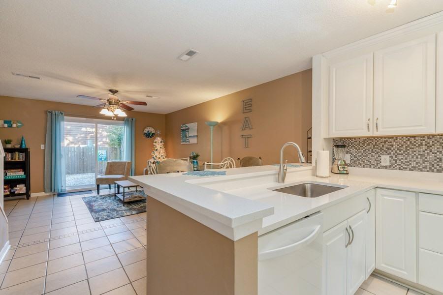 MONTAGE MANOR RE/PLAT LOT 22 - Residential