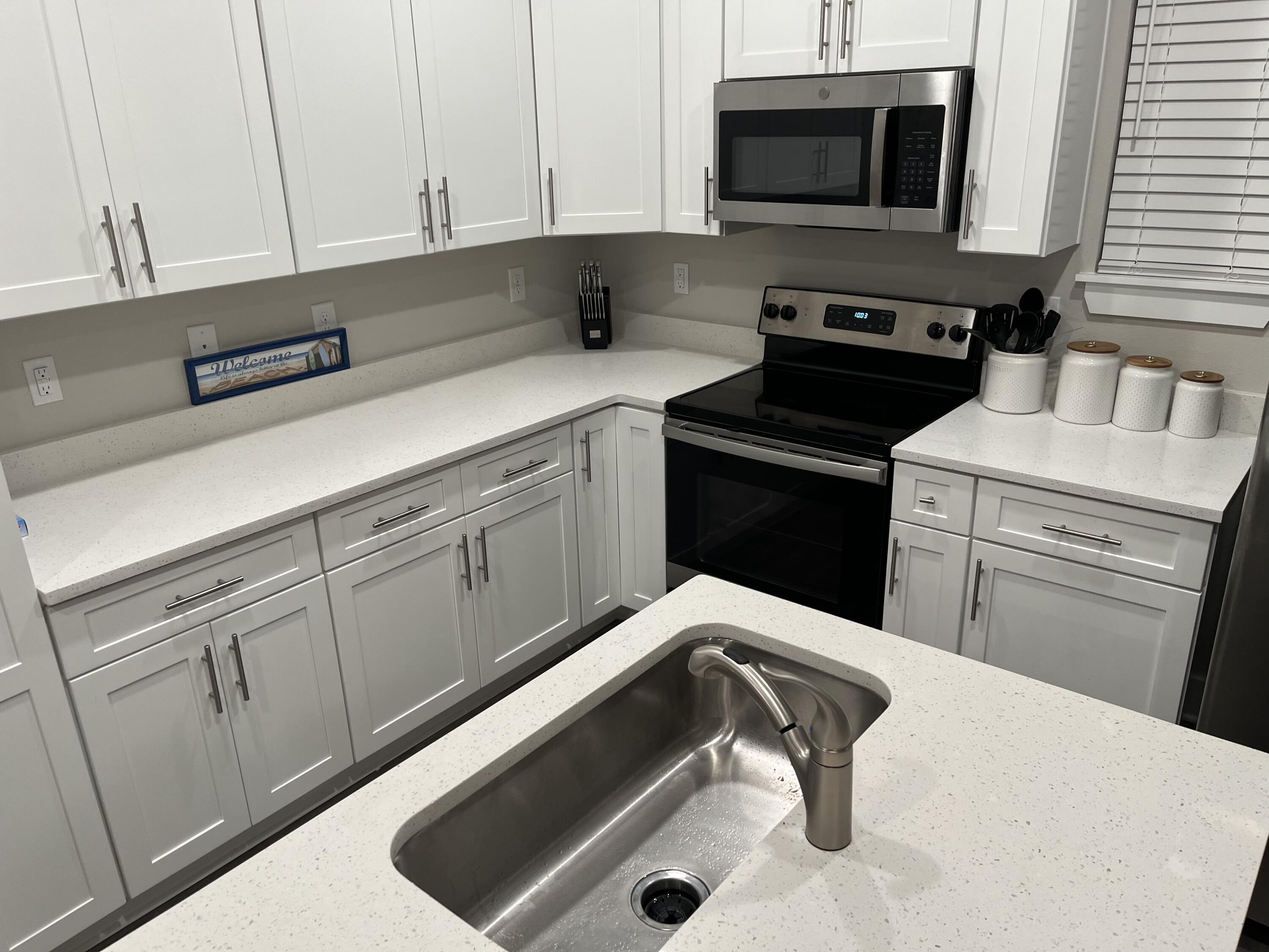 VERANDAS OF FREEPORT, THE - Residential