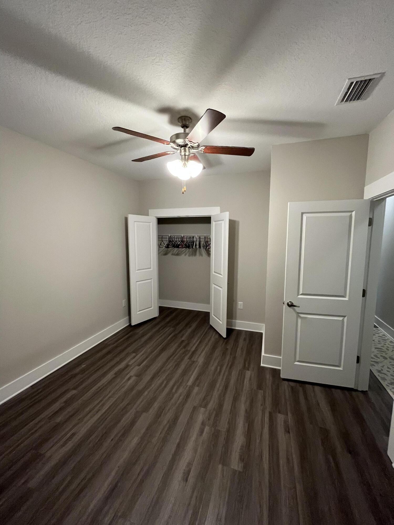 VERANDAS OF FREEPORT, THE - Residential