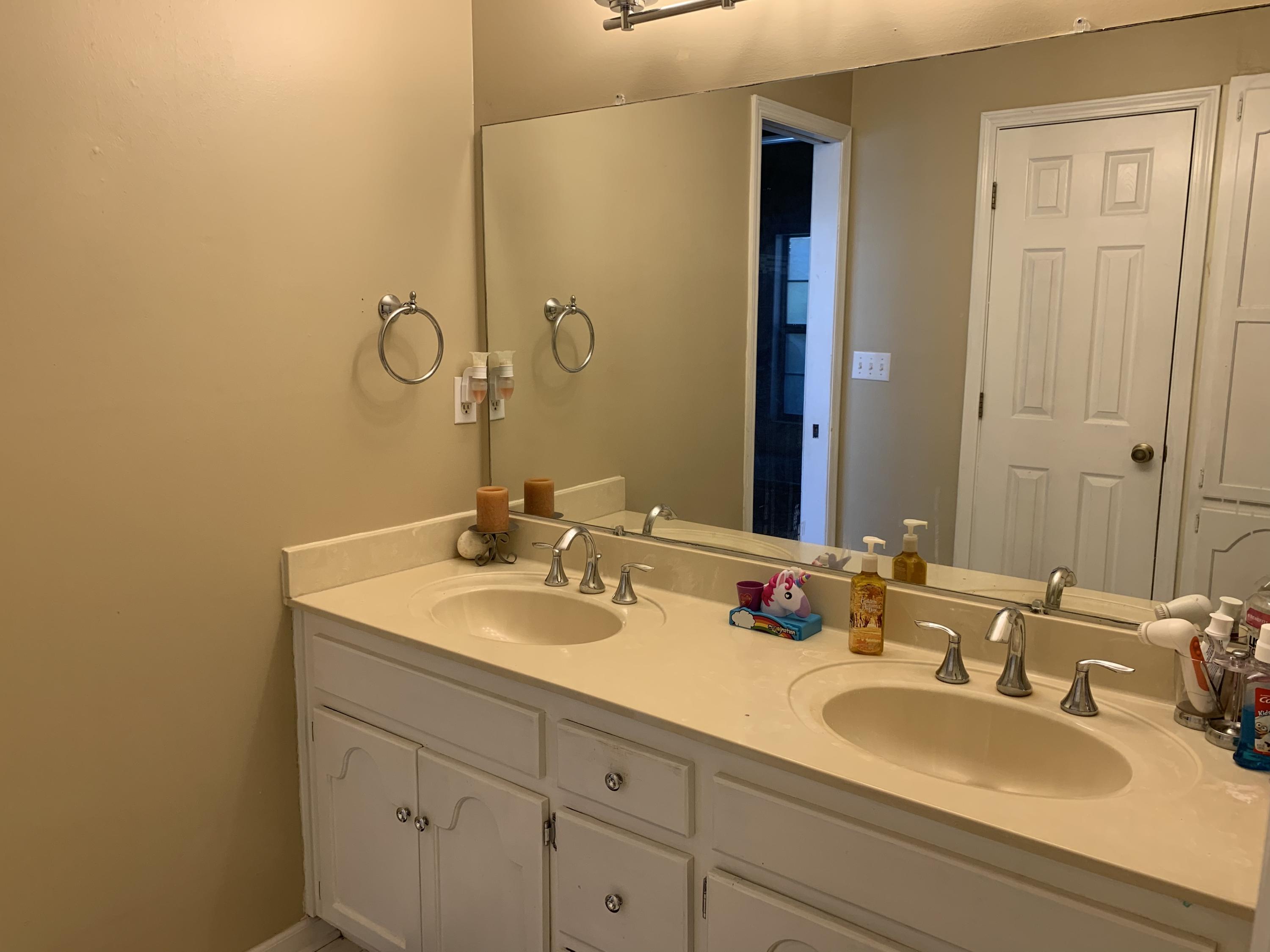 PARKWOOD PLACE AT BLUEWATER BAY - Residential Lease