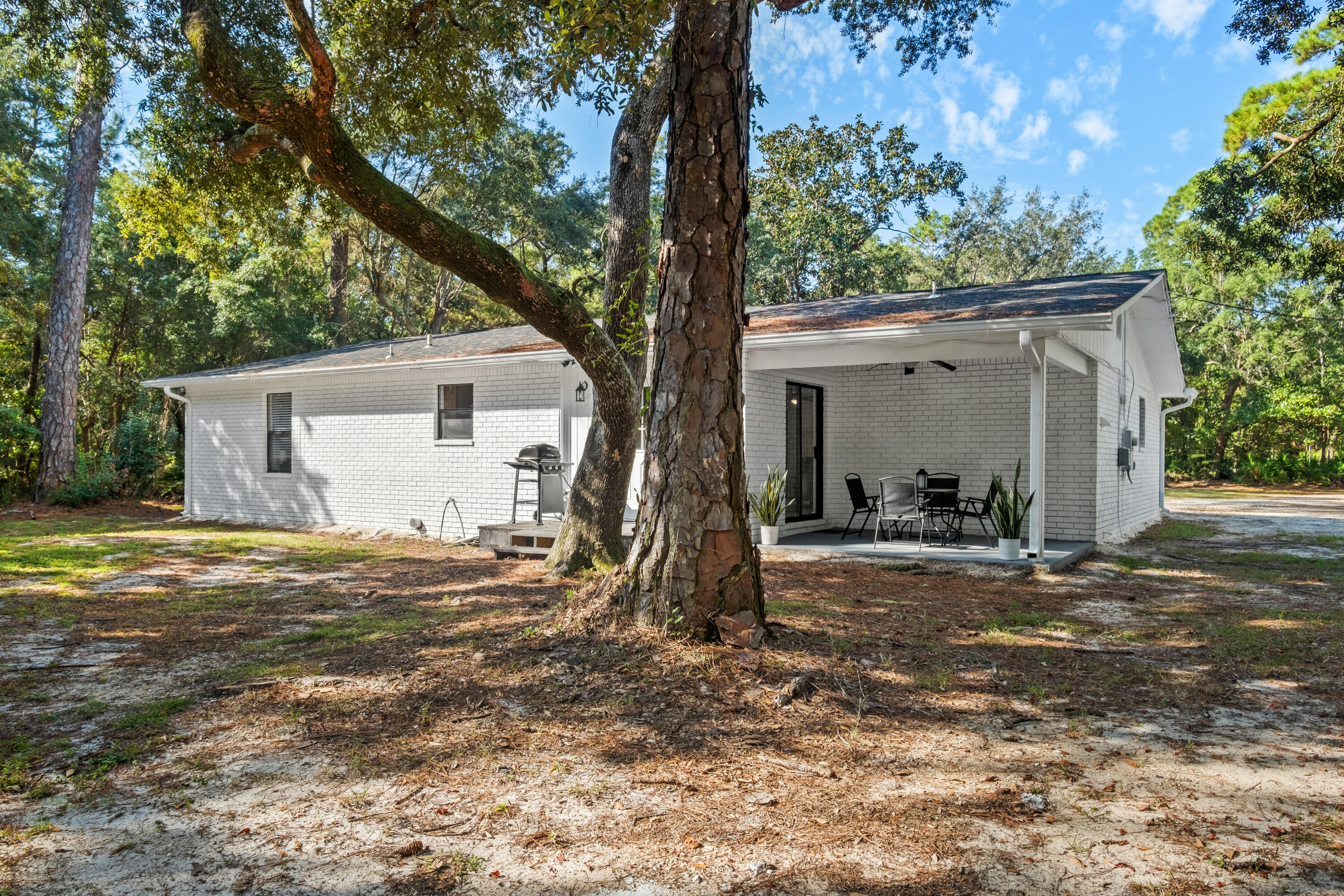 NO RECORDED SUBDIVISION - Residential