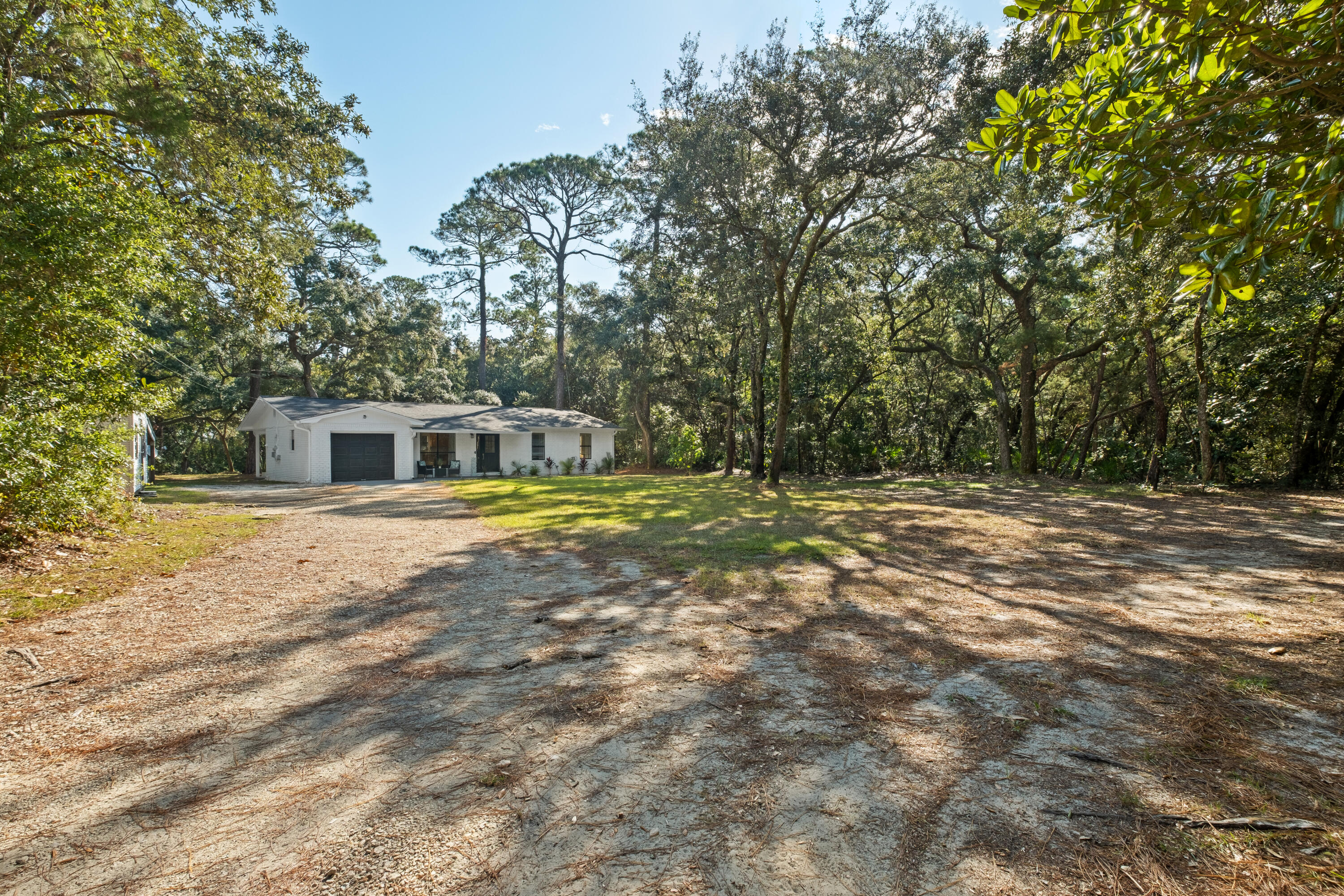 NO RECORDED SUBDIVISION - Residential