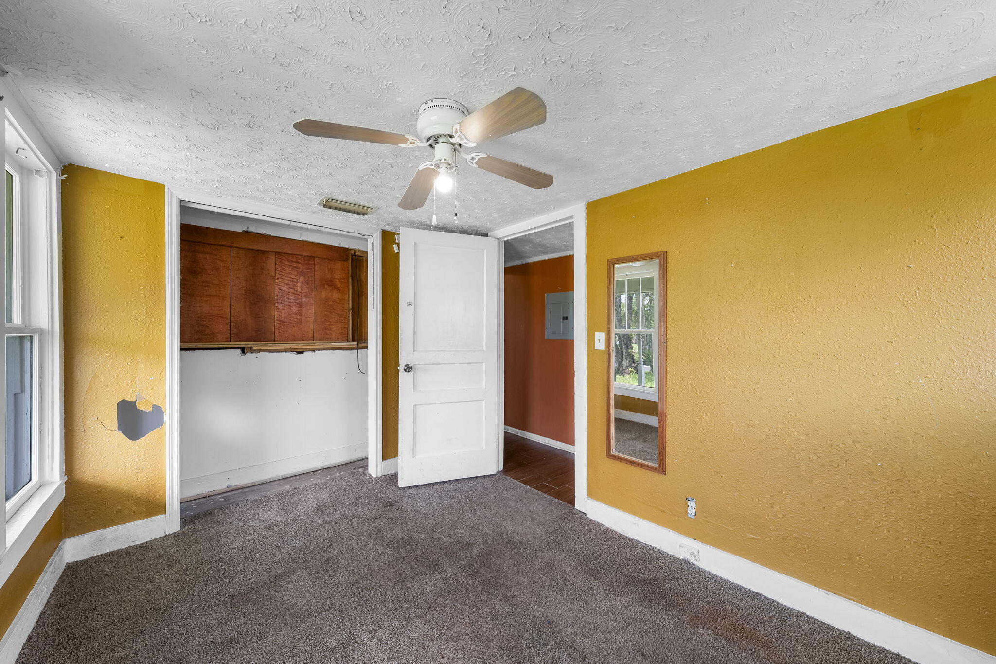 NO RECORDED SUBDIVISION - Residential