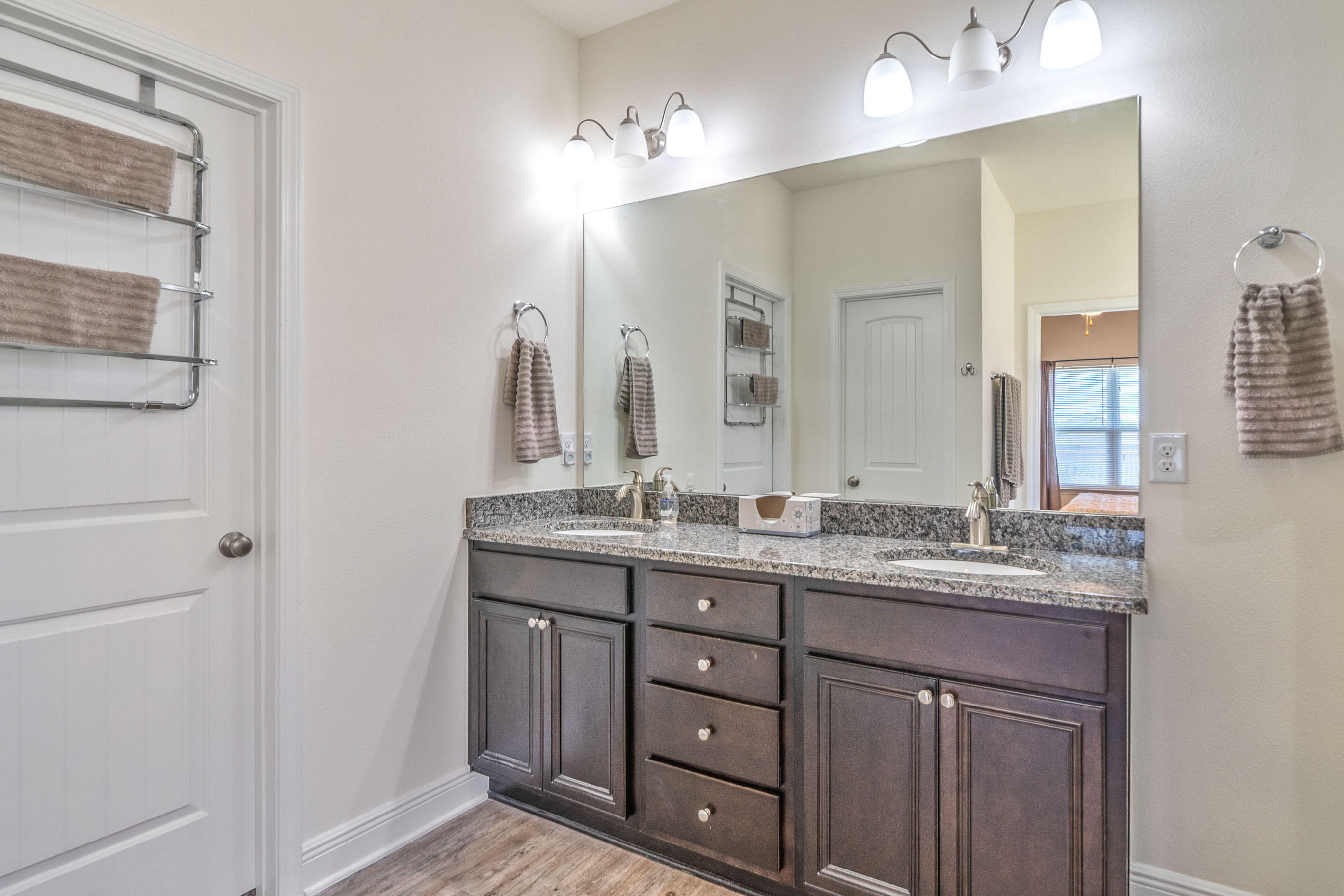 Redstone Commons - Residential