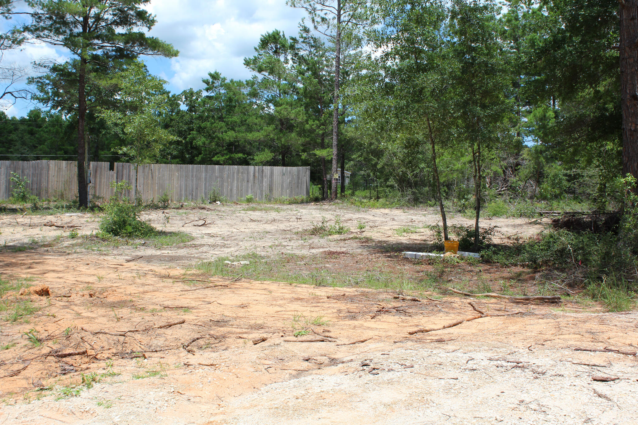 LOTS 7 & 8 BLK 60 OAKWOOD HILLS UNIT III PB 4-2 OR 2693-1075 OR 3030-214 OR 3224-2041 - Land