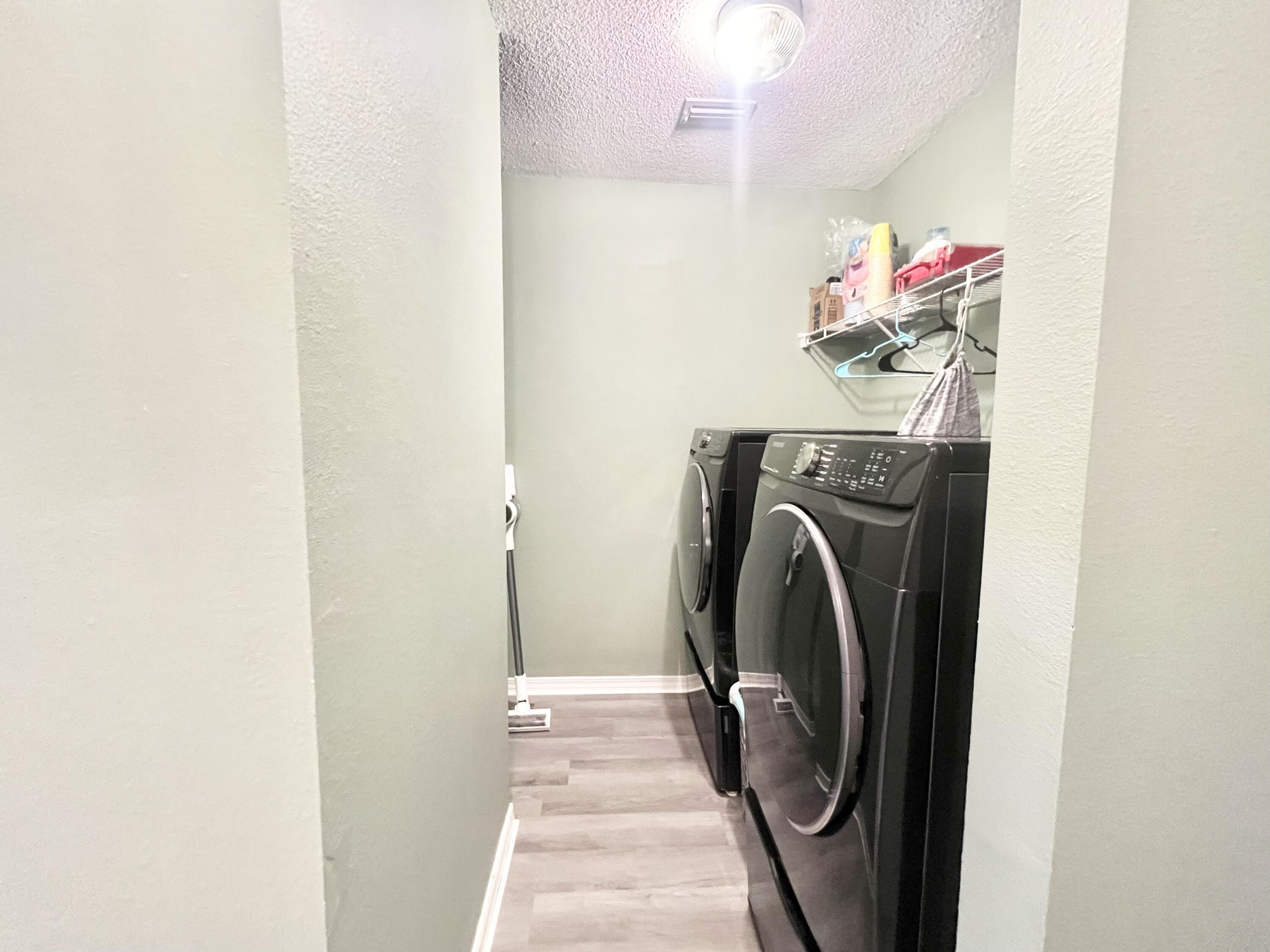 FOXWOOD ADDITION S/D - Residential Lease