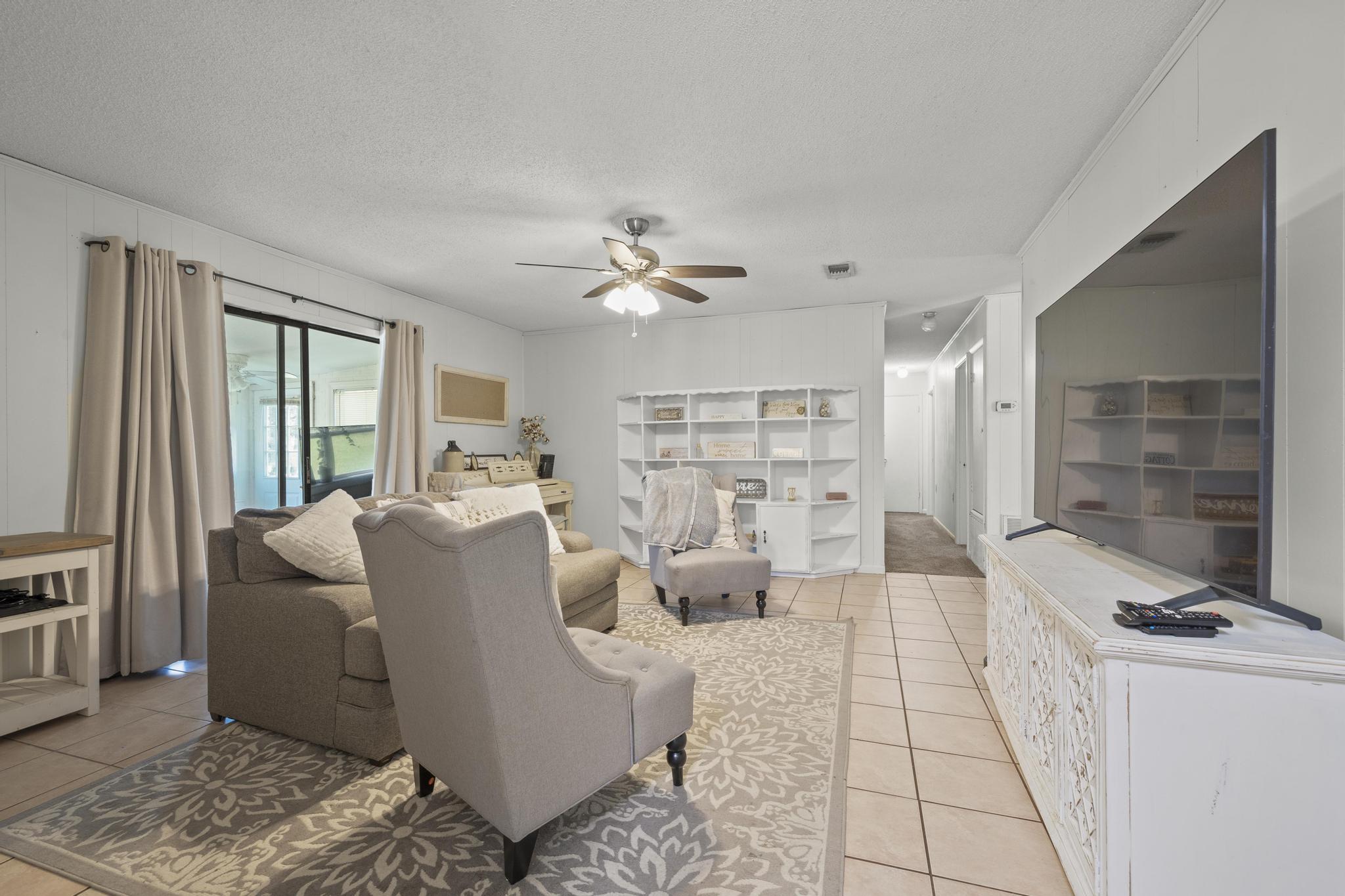 NO RECORDED SUBDIVISION - Residential