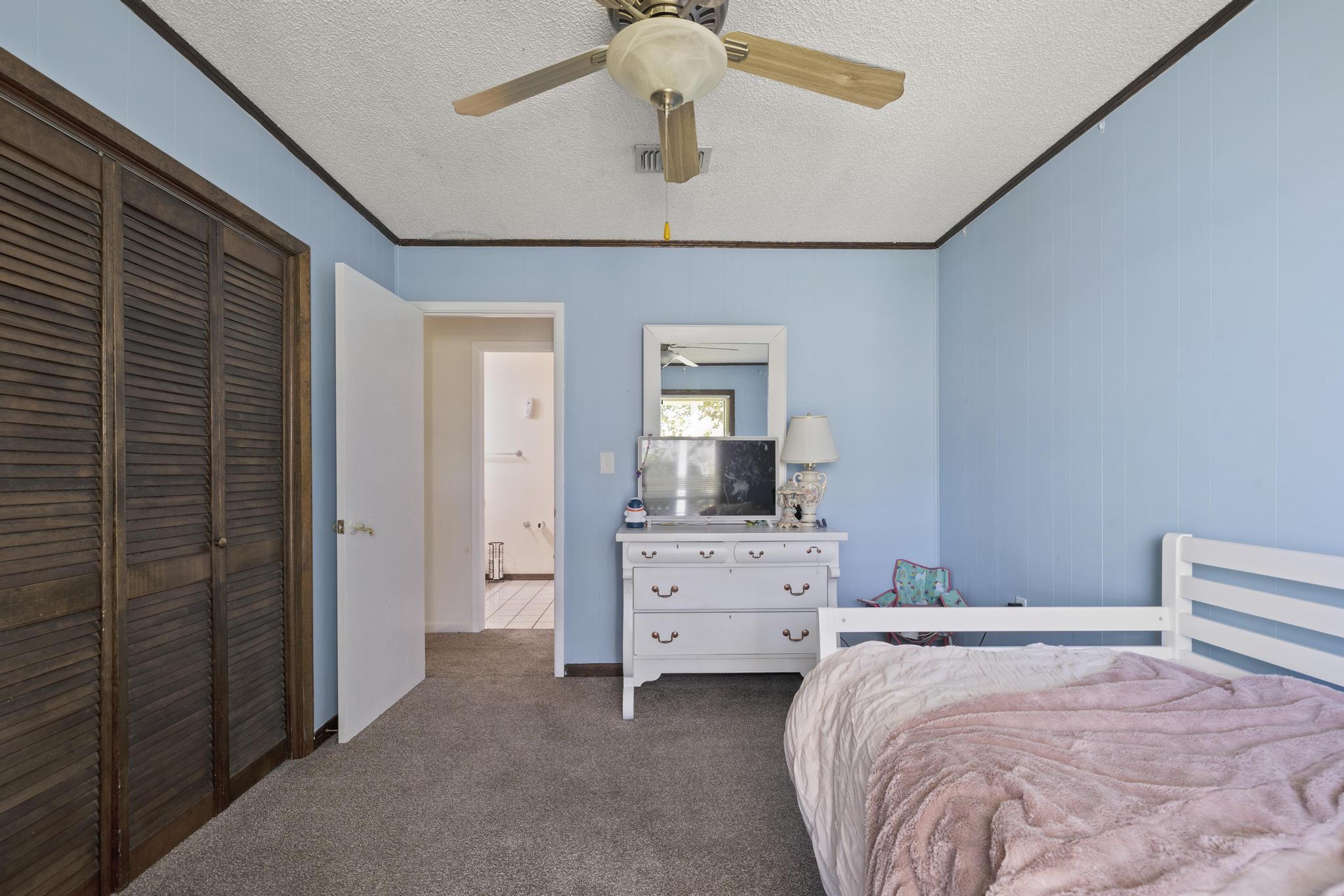 NO RECORDED SUBDIVISION - Residential