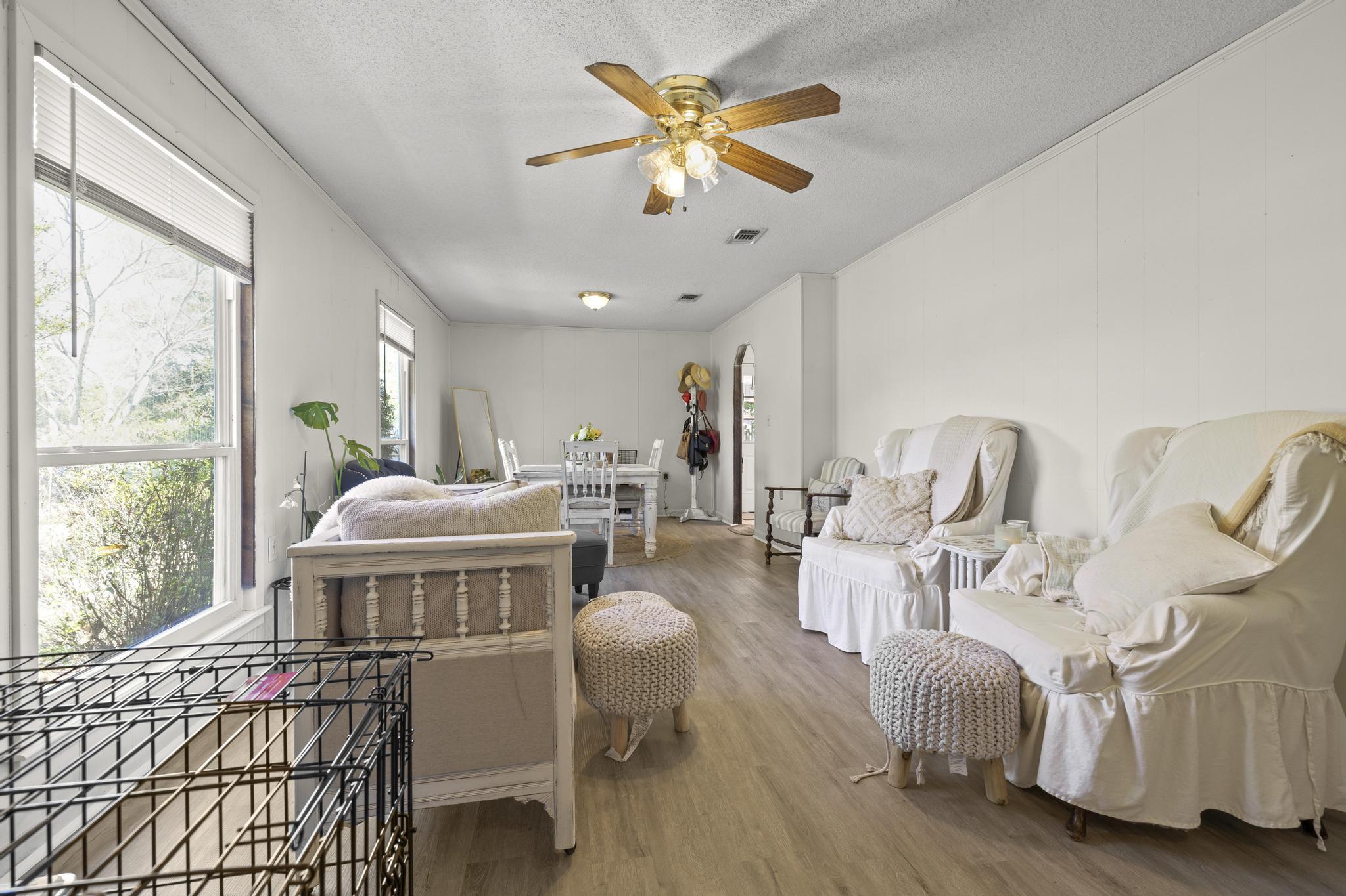 NO RECORDED SUBDIVISION - Residential