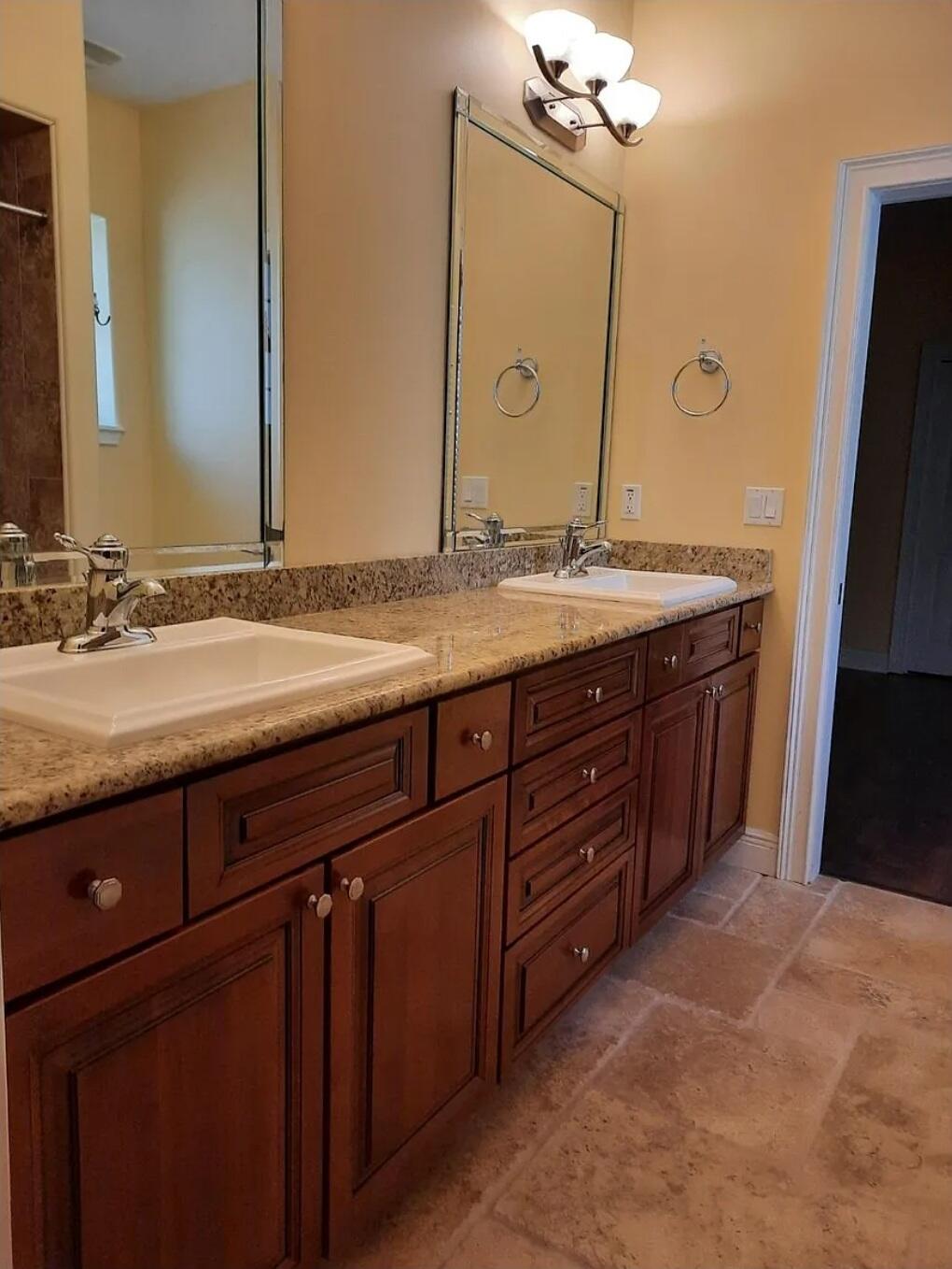 SOUND RETREAT - Residential Lease