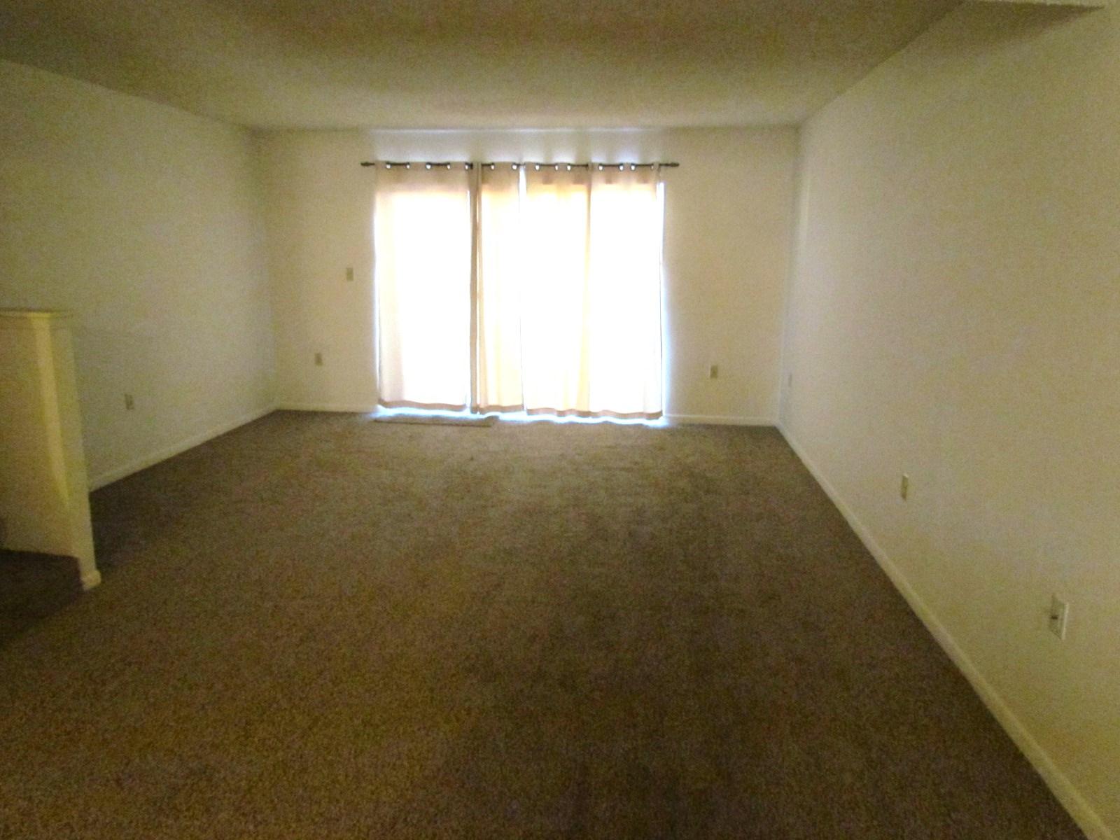 ISLANDWOOD CONDO - Residential Lease