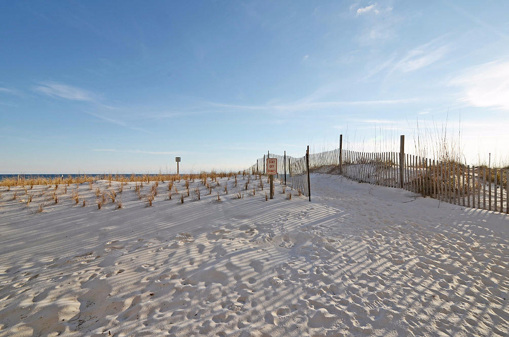 TIKI BEACH CONDO - Residential