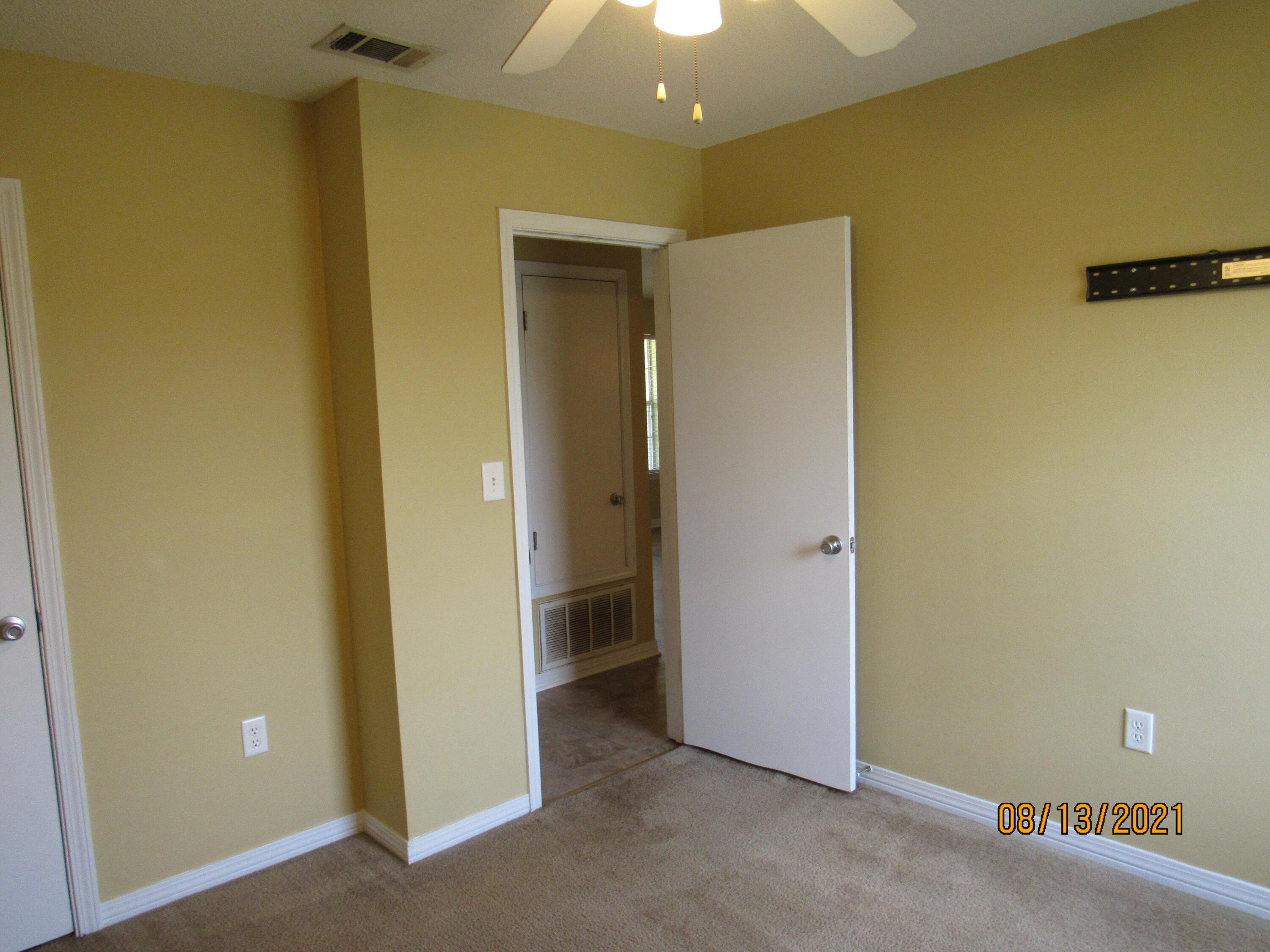 APLIN HEIGHTS S/D PH 1 - Residential Lease