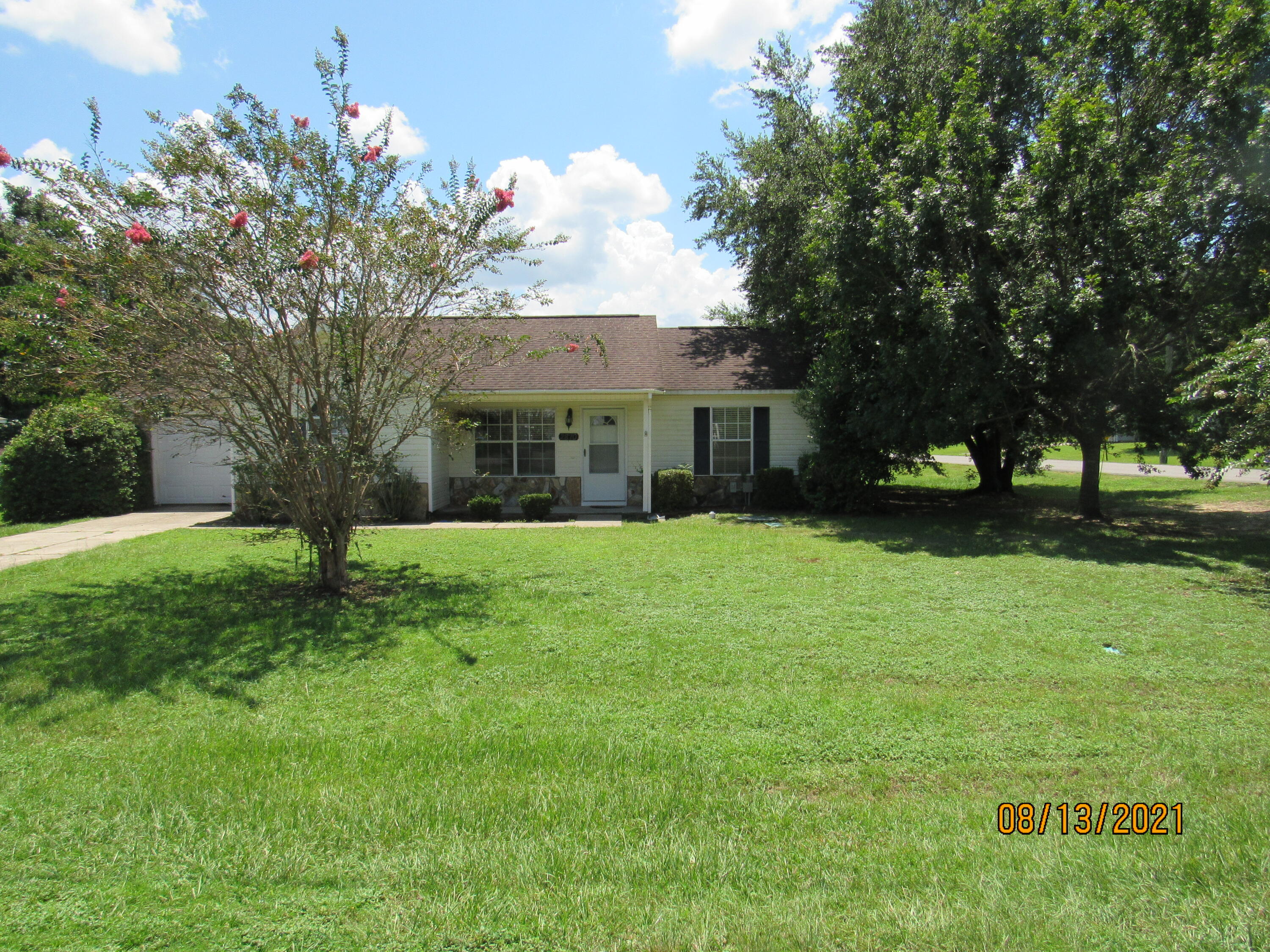 APLIN HEIGHTS S/D PH 1 - Residential Lease