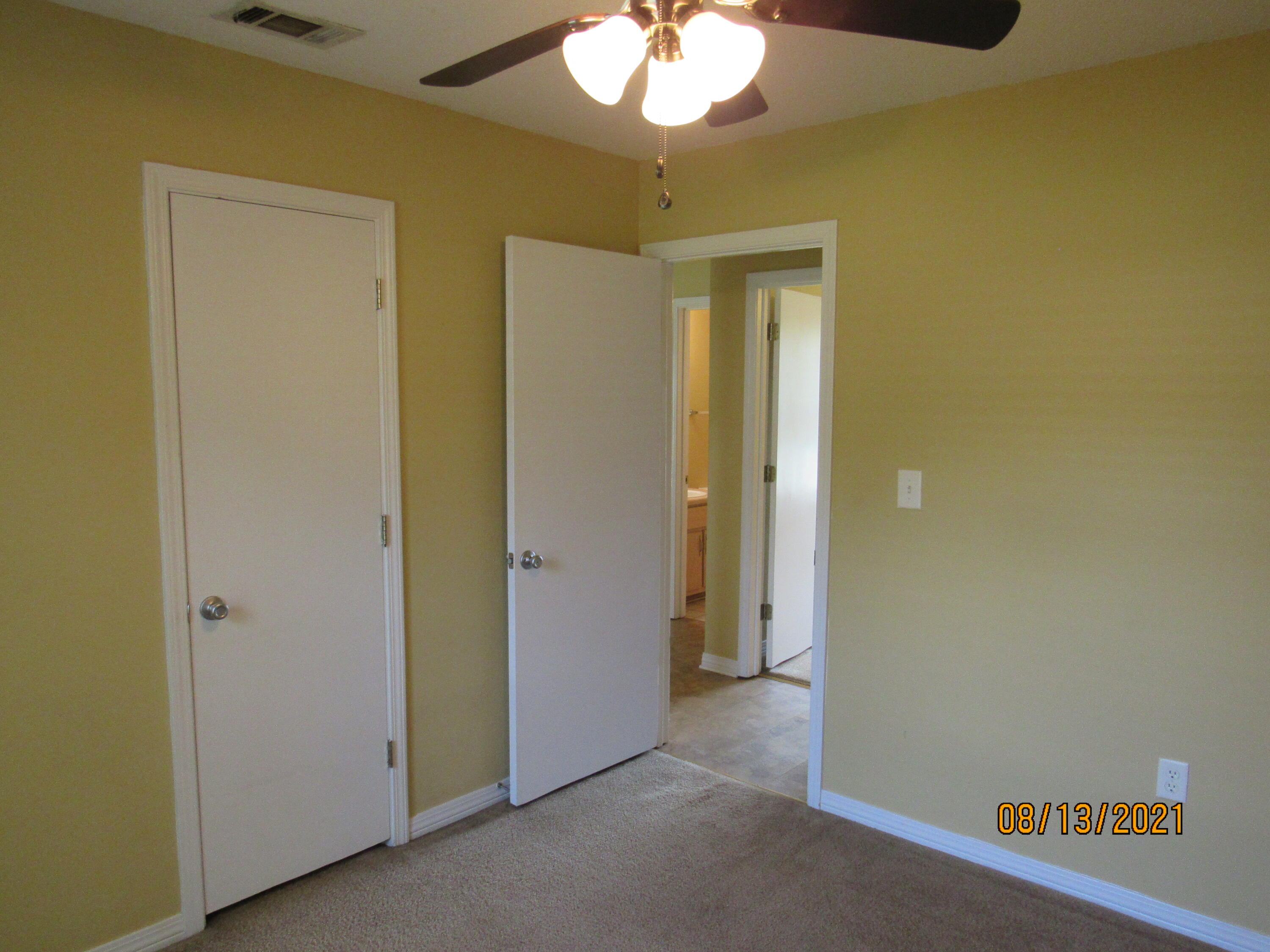 APLIN HEIGHTS S/D PH 1 - Residential Lease