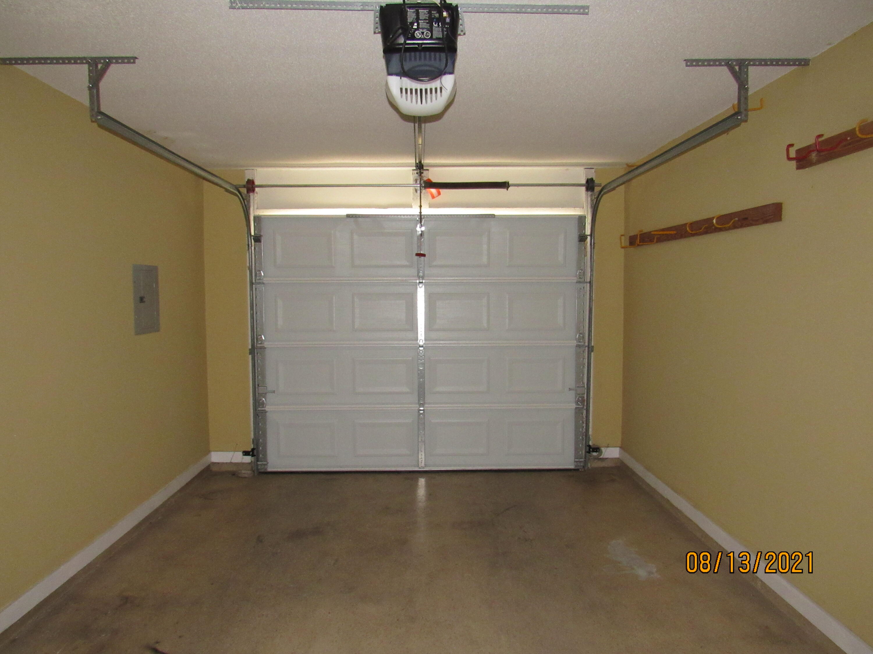 APLIN HEIGHTS S/D PH 1 - Residential Lease