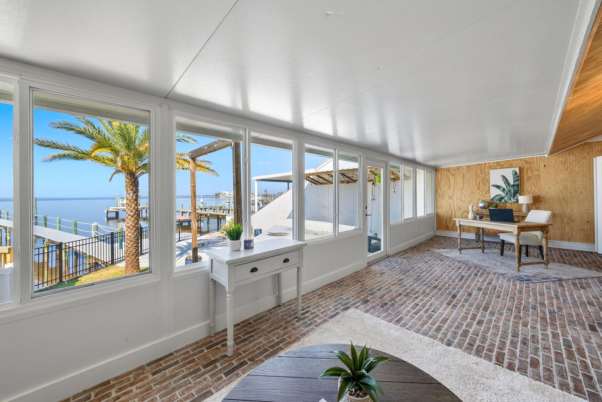 VENETIAN VILLA - Residential