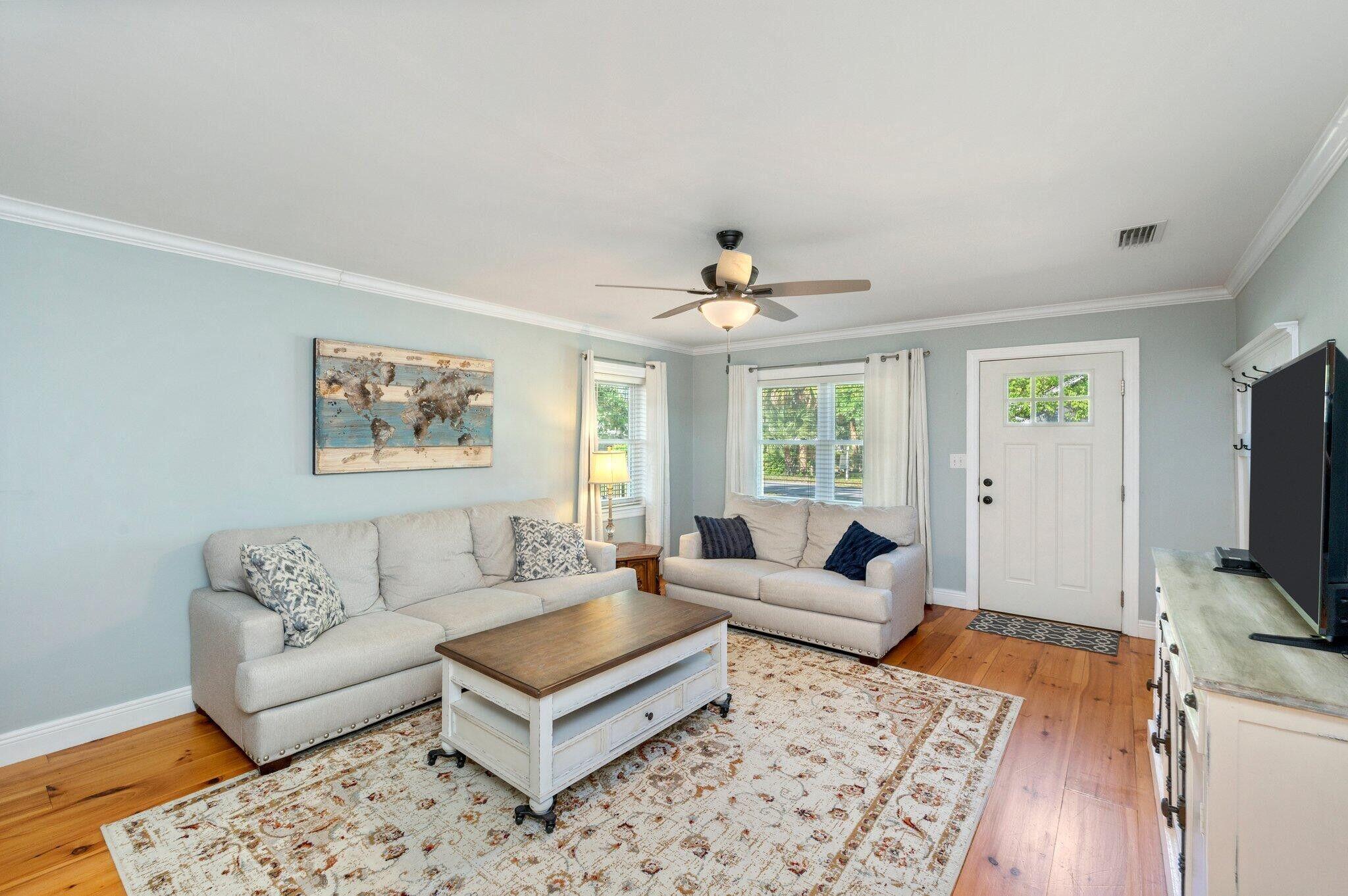 TOWN OF DEFUNIAK SPRINGS - Residential