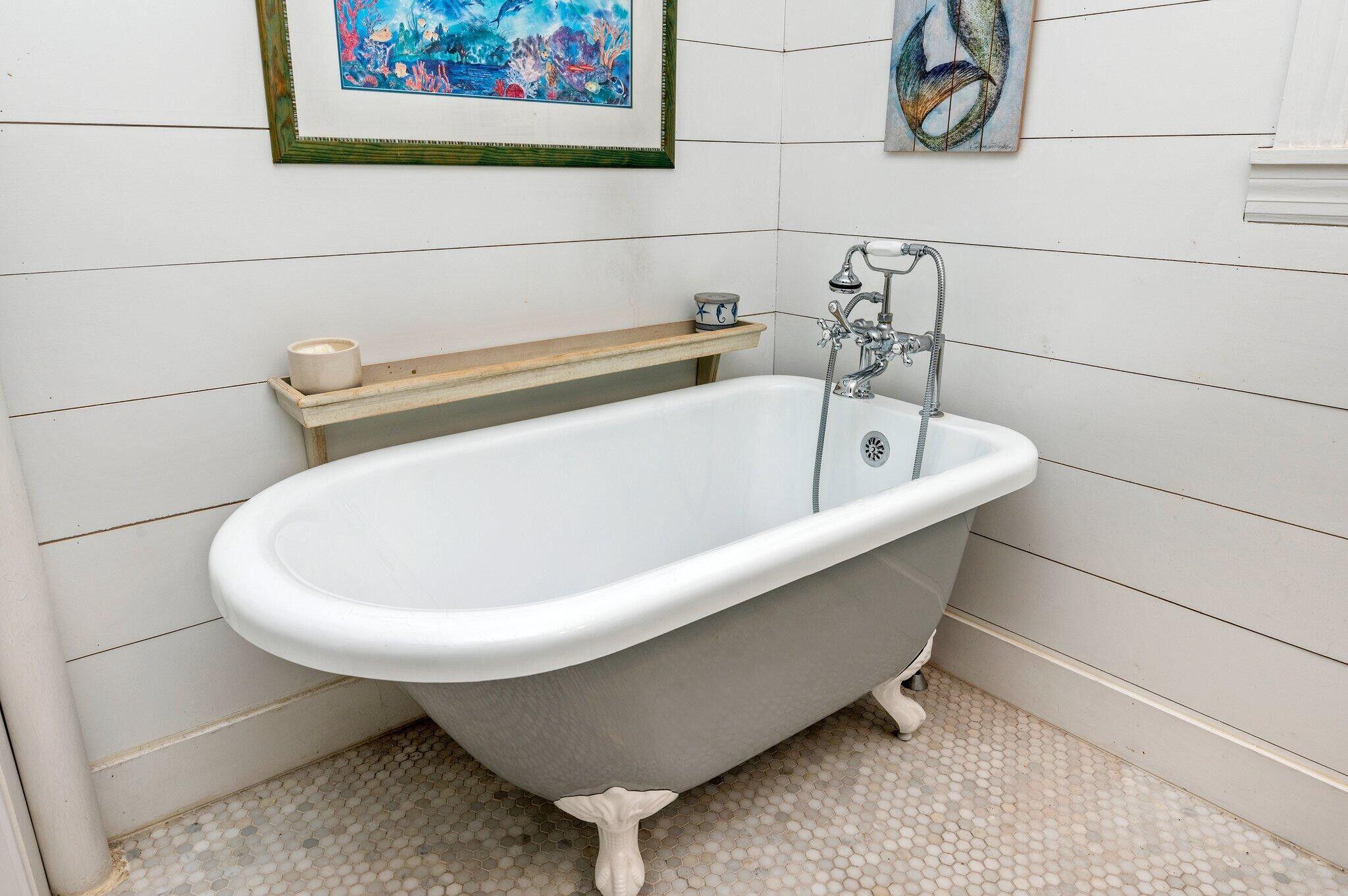 TOWN OF DEFUNIAK SPRINGS - Residential