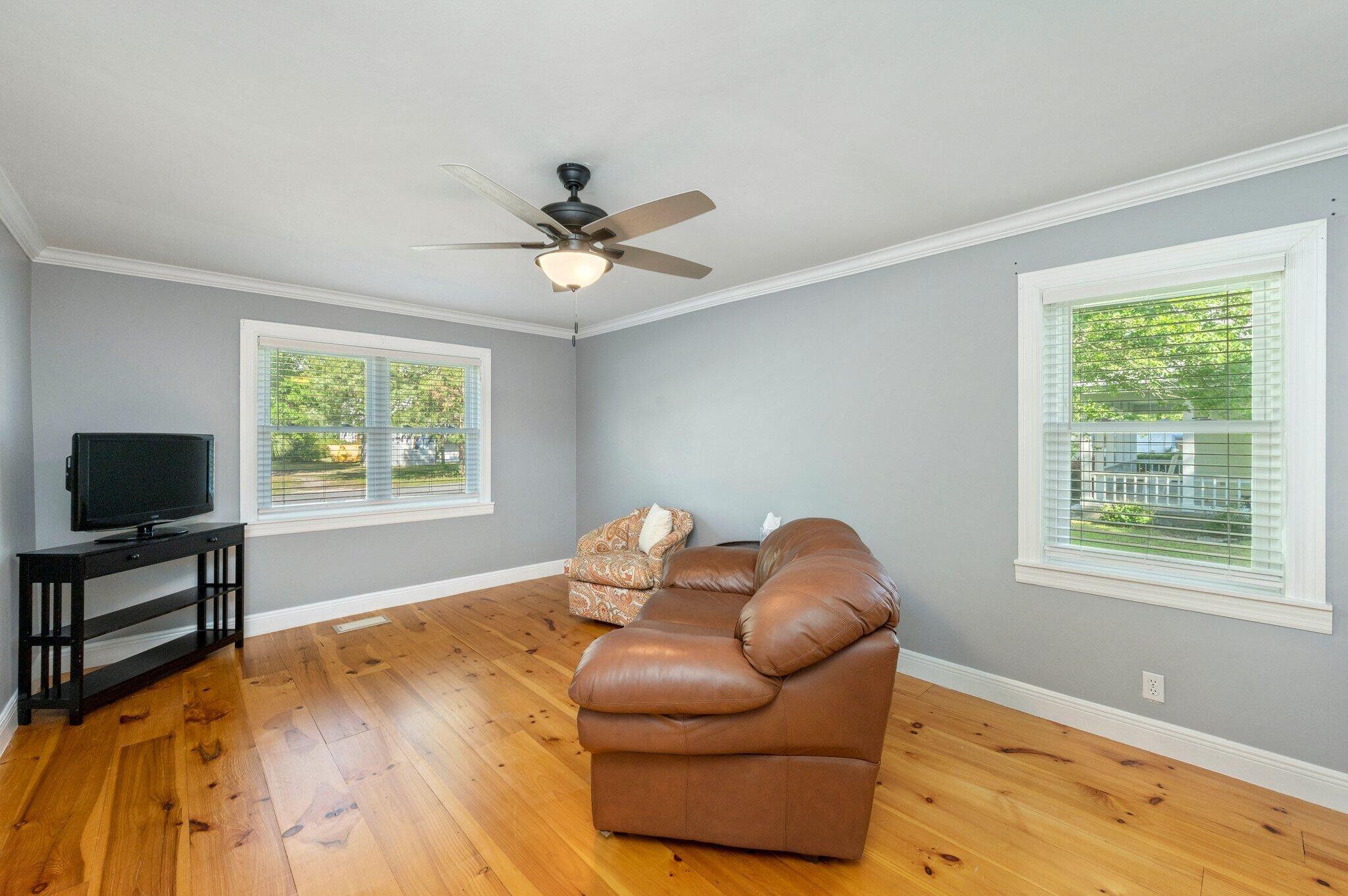 TOWN OF DEFUNIAK SPRINGS - Residential