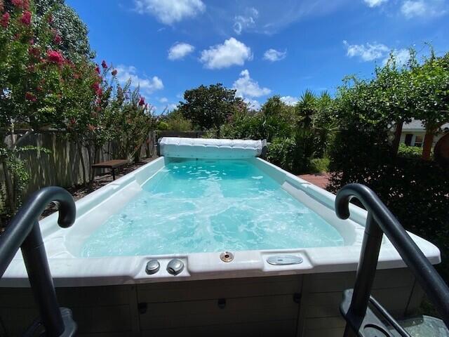 KELL-AIRE GARDENS - Residential